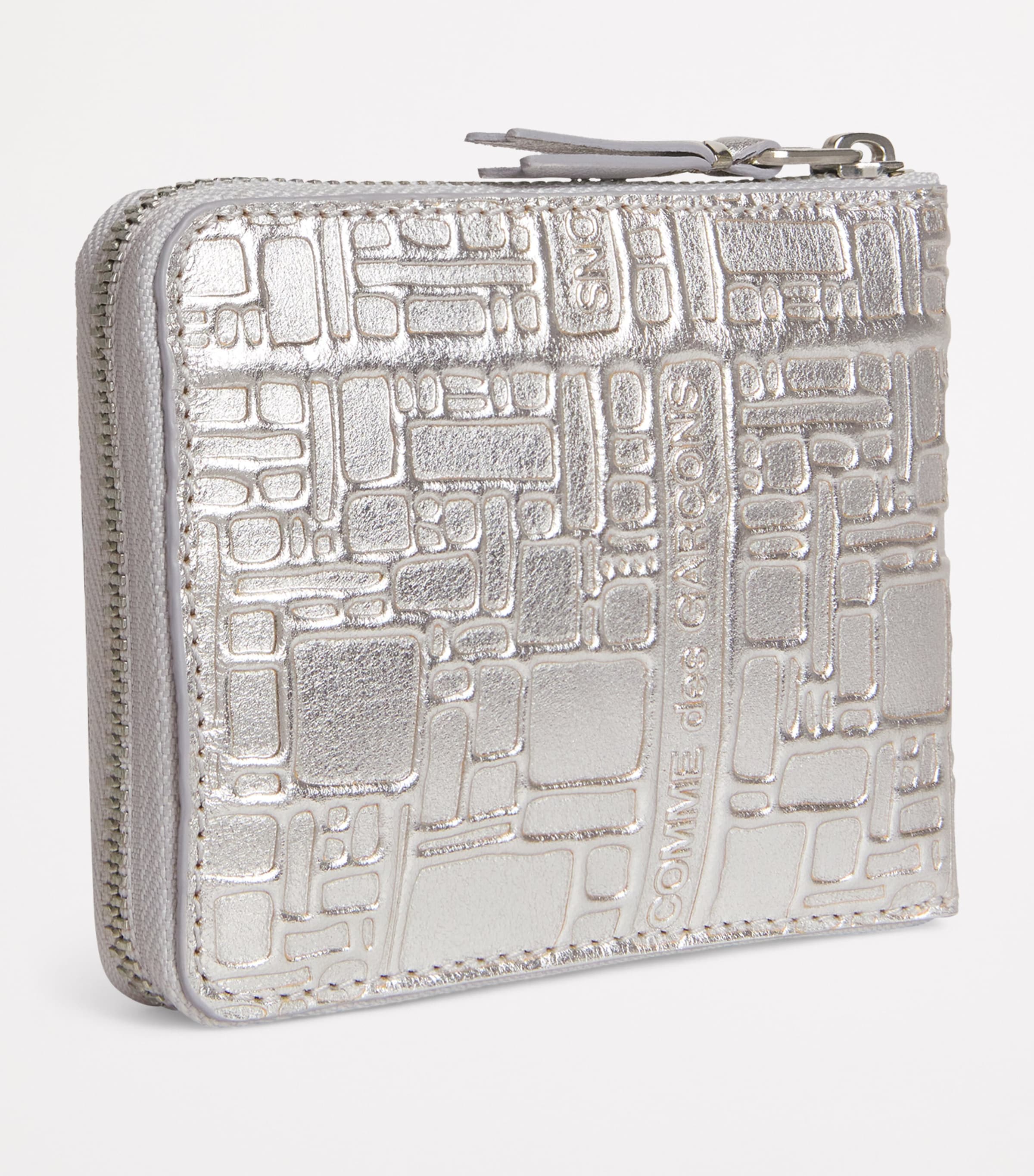 Leather Embossed Logo Zipped Wallet SILVER Image 2