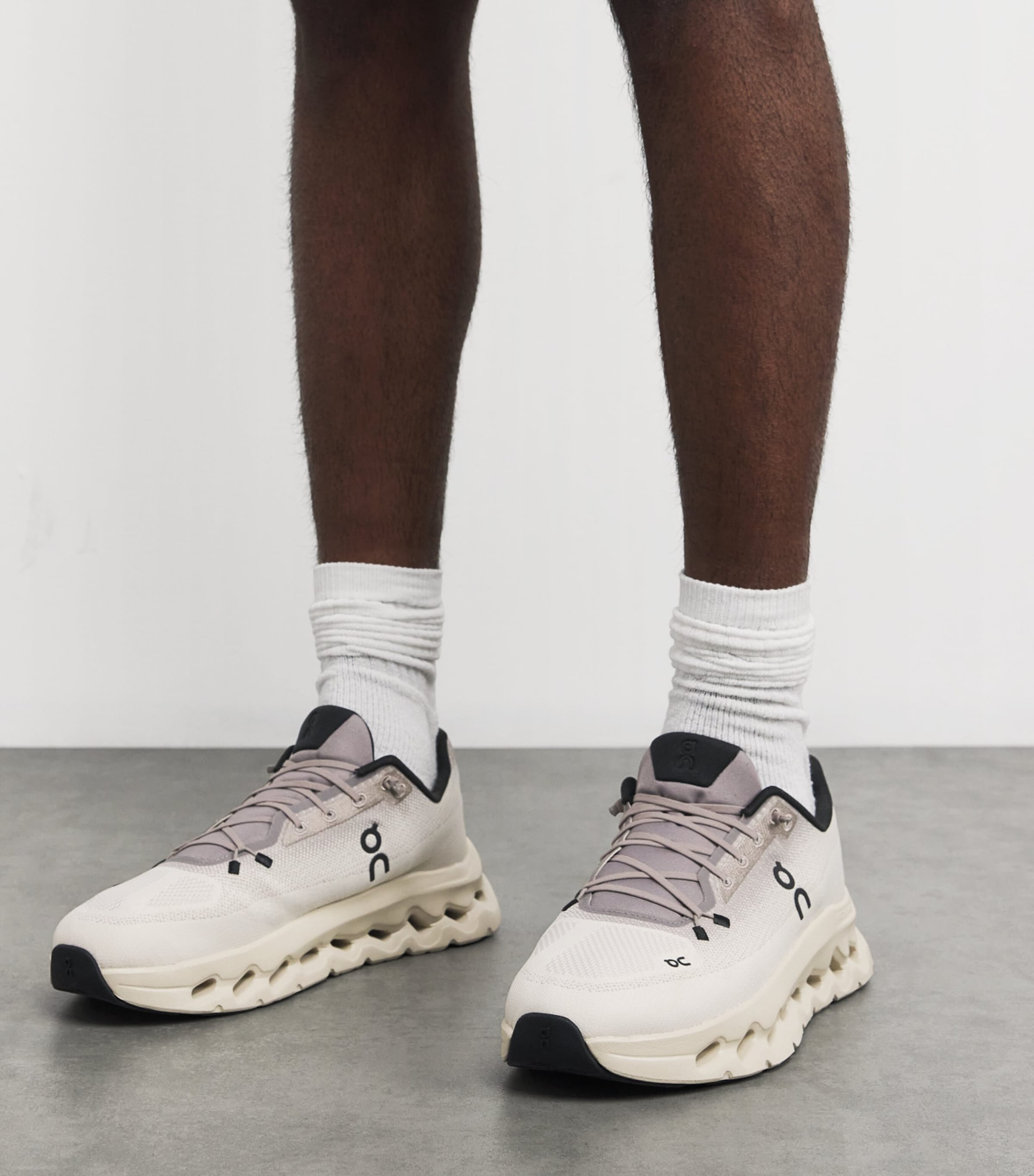 Cloudtilt Trainers CINDER | SAND Image 2