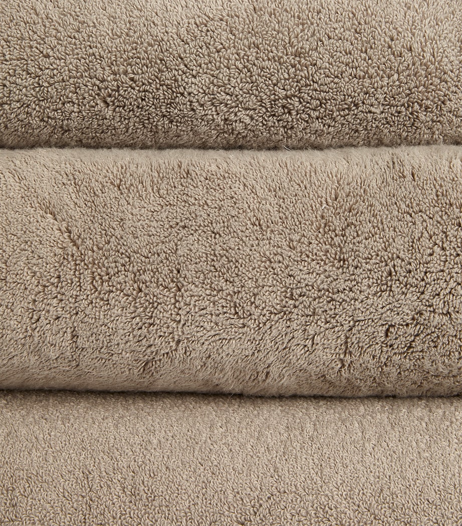 Olympia Face Cloth (30cm x 40cm) VAPOUR Image 2