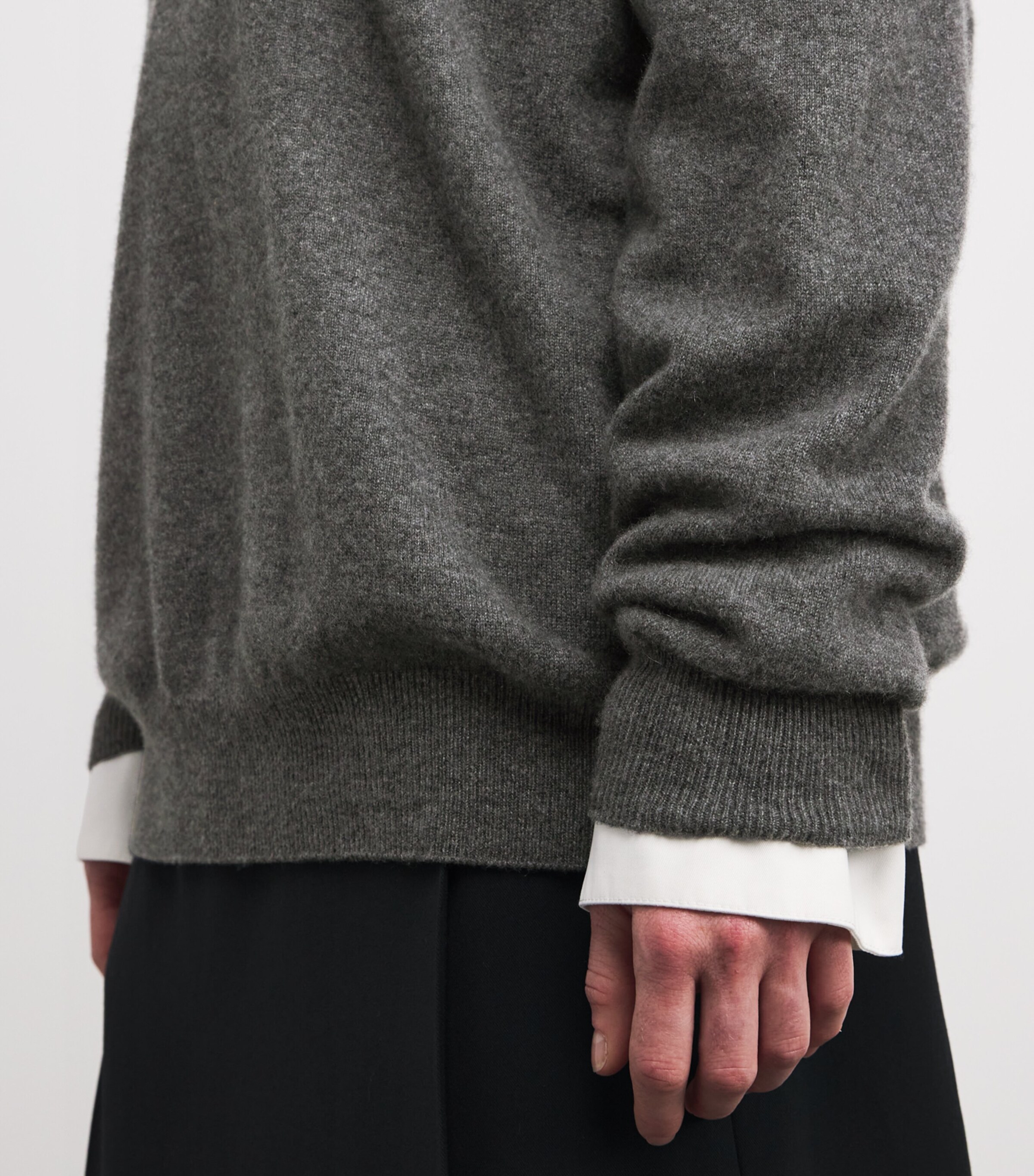The Row Womens Ligeia Cashmere Sweater Medium Grey Melange Image 5