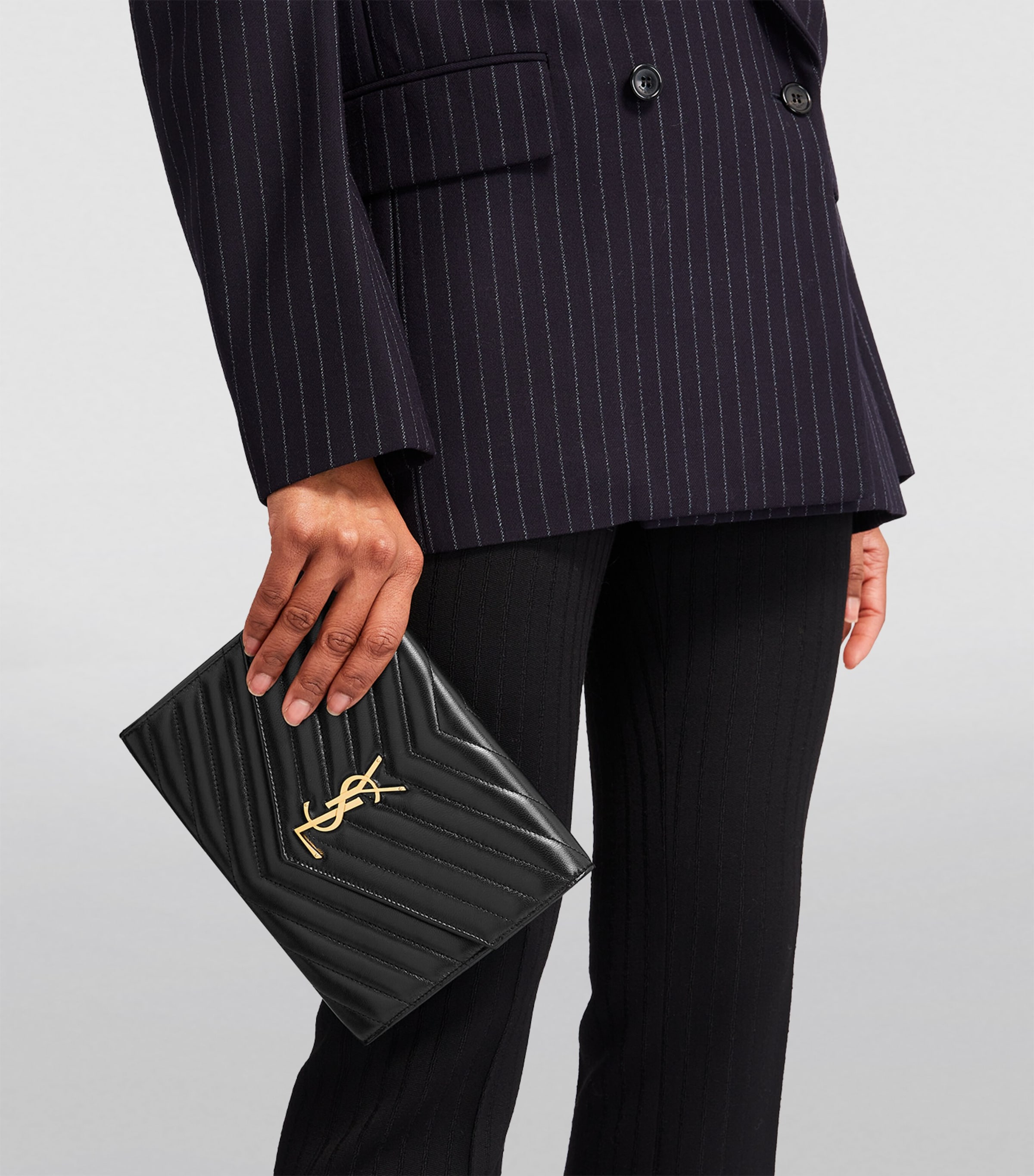 Cassandre Matelassé Envelope Pouch 1000 Image 2