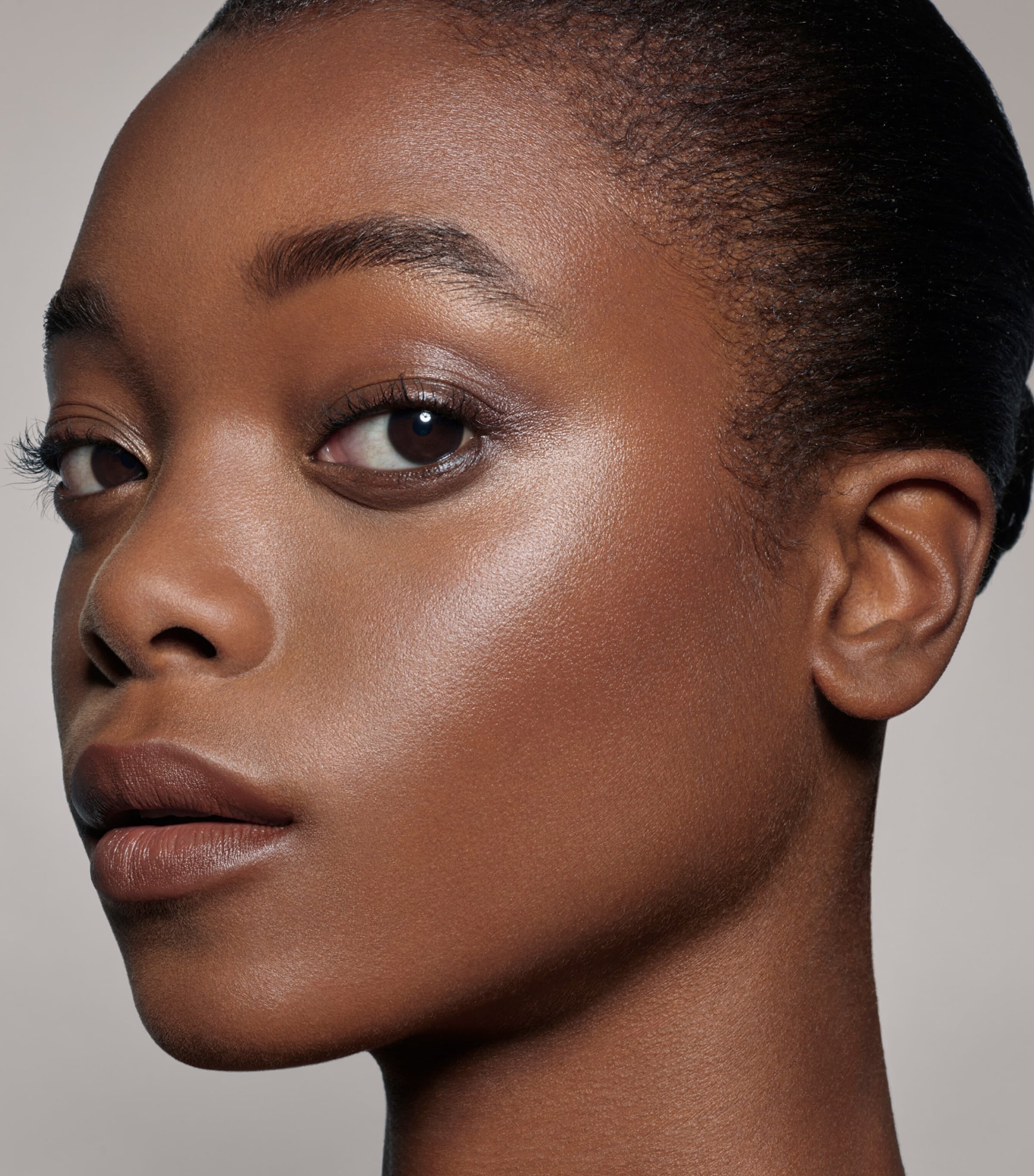 PAT MCGRATH LABS Skin Fetish: Sublime Perfection Foundation (35ml) Medium/ Deep Image 3