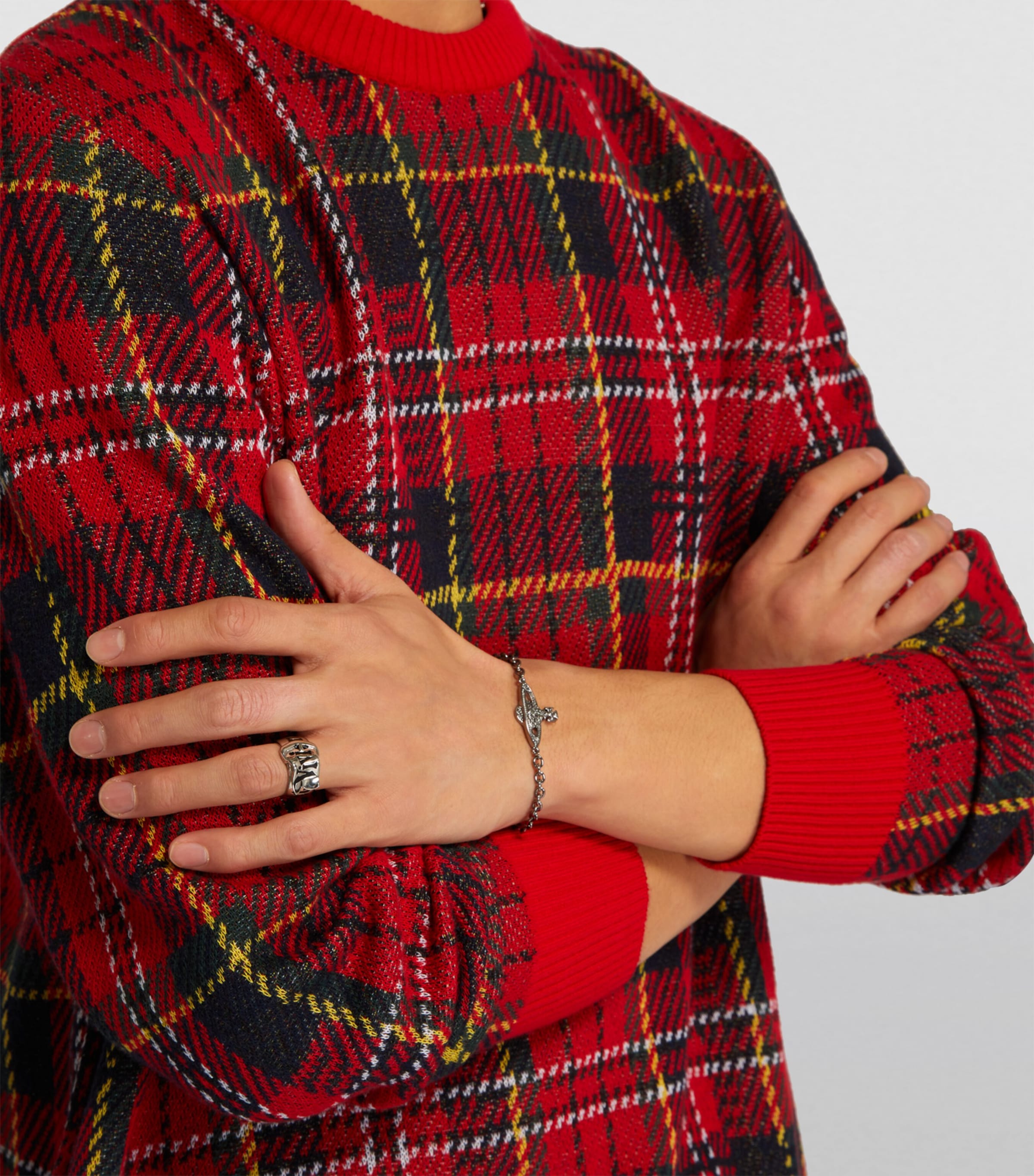 Mini Bas Relief Orb Bracelet S108-RUTHENIUM BLACK Image 4