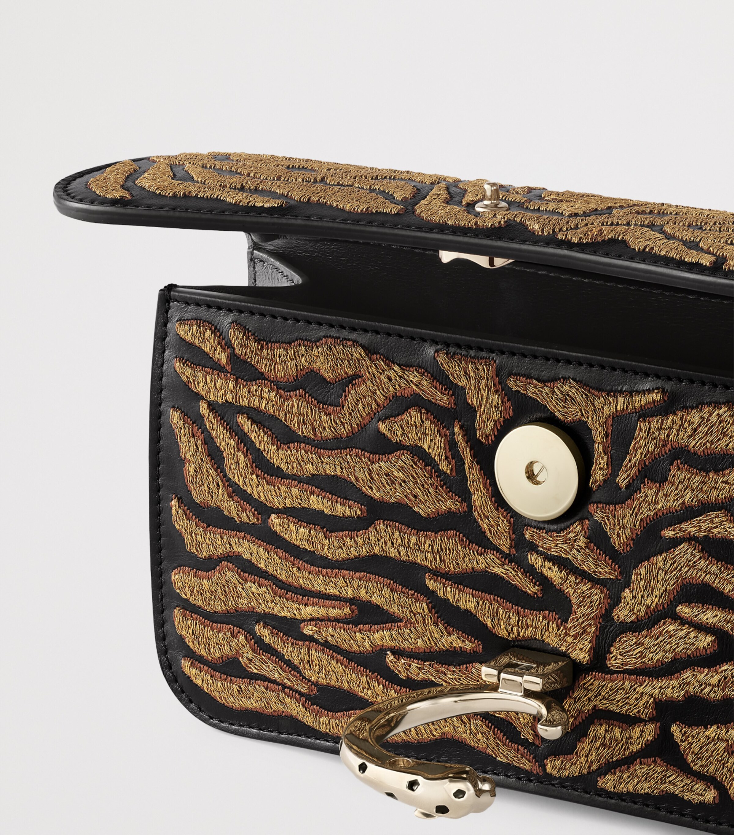Cartier Mini Panthère C de Cartier Chain Bag Black Image 3