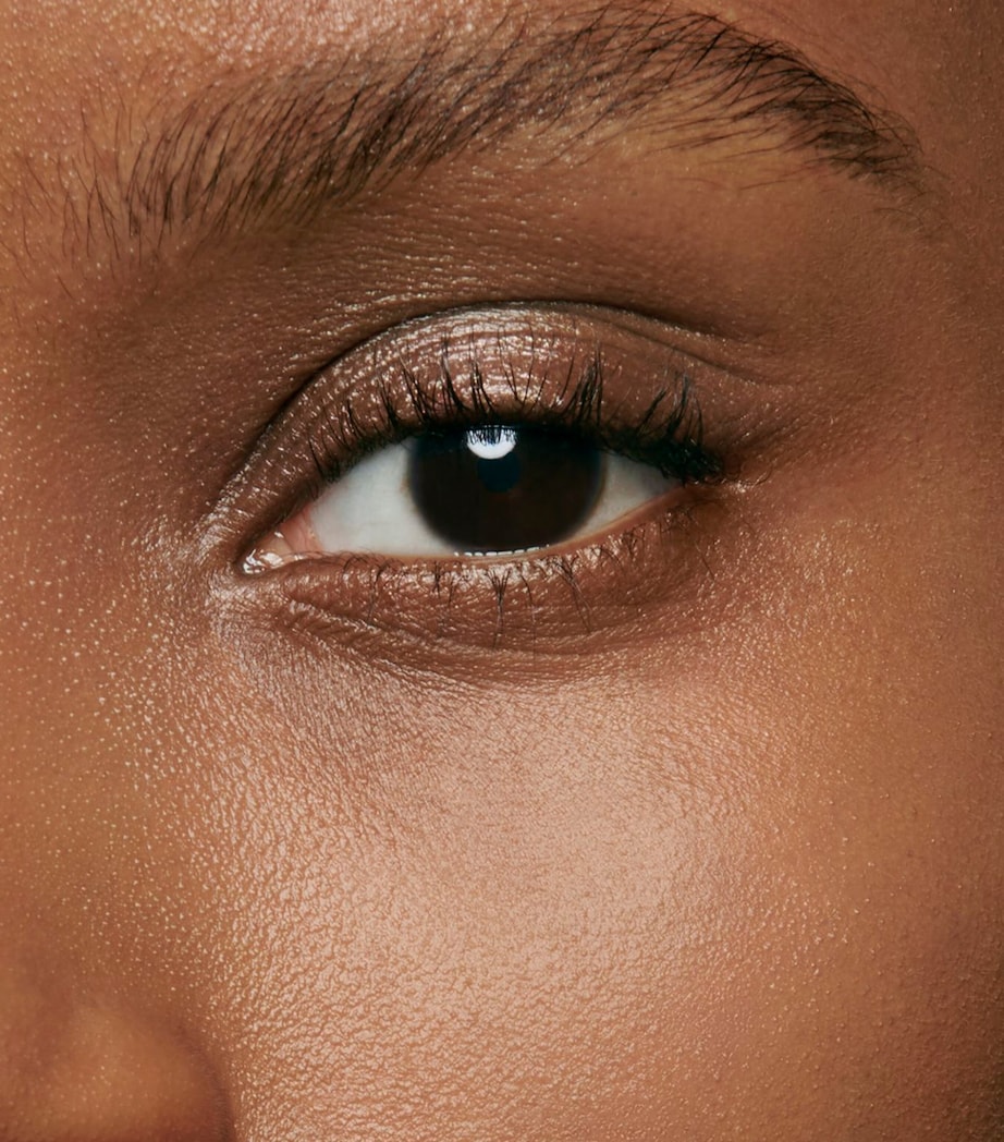 CHANEL CHANEL LES BEIGES NATURAL HEALTHY GLOW Serum Concealer Image 3