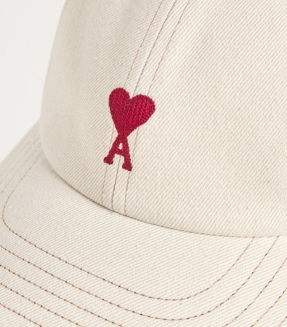 AMI Paris Logo Embroidered Baseball Cap Blanc Image 4