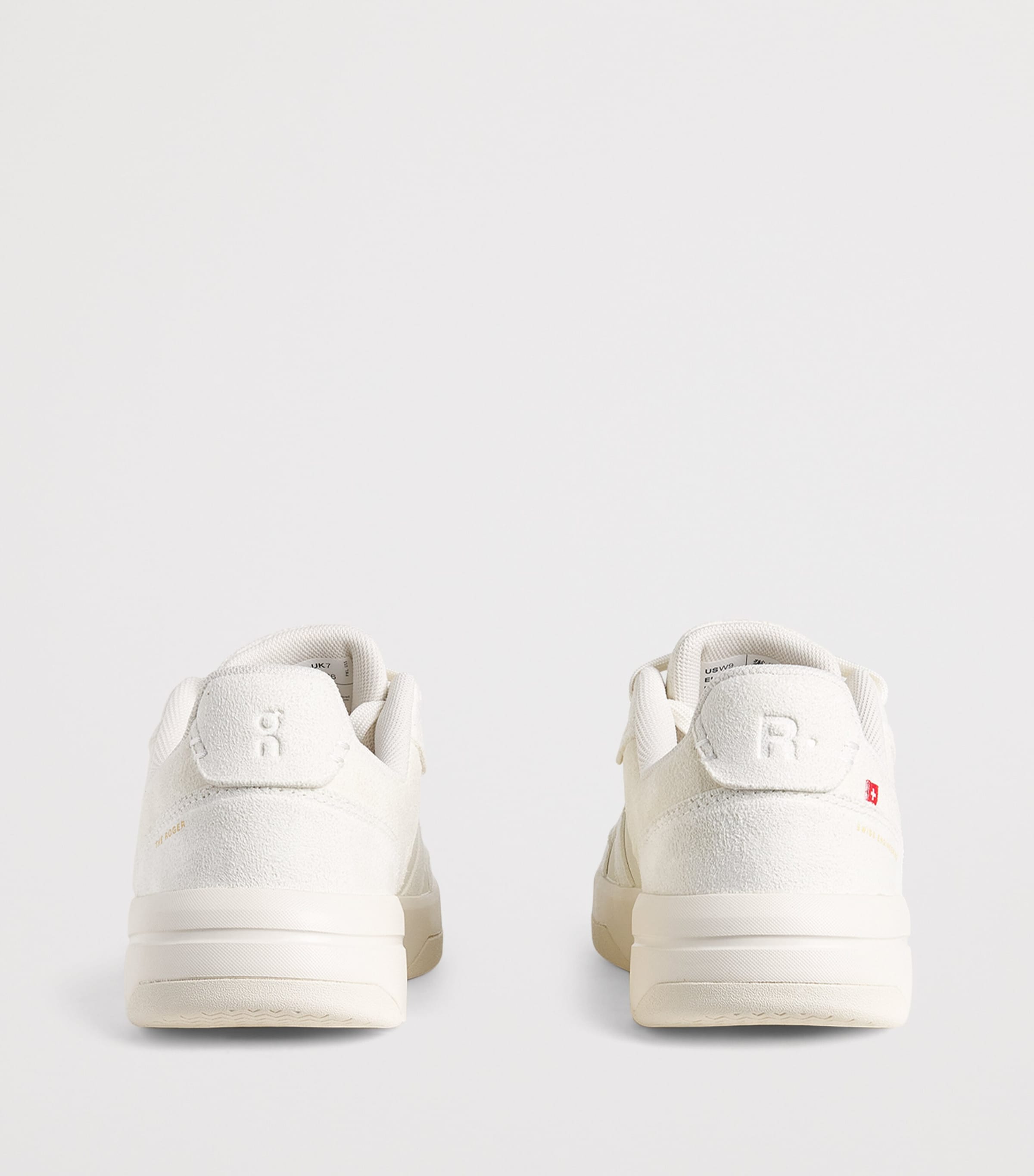 On THE ROGER Clubhouse Ace Sneakers Ivory | Dew Image 4