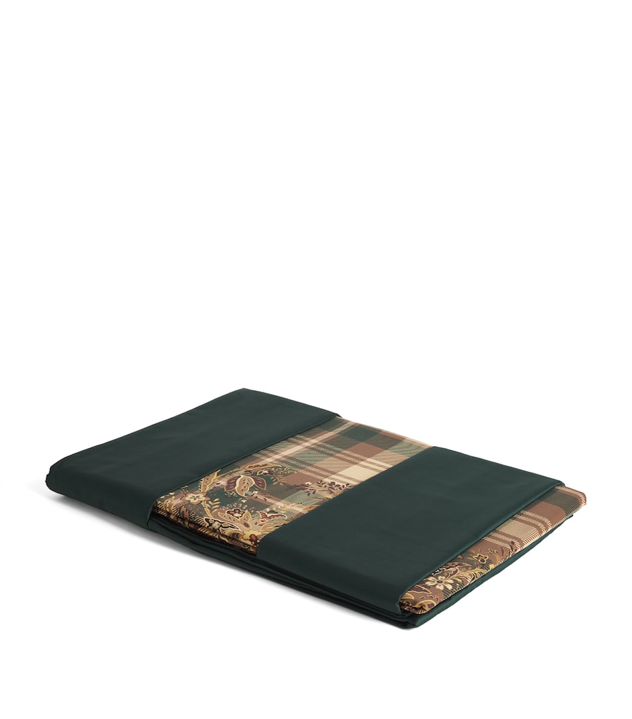 Cotton Super King Duvet Cover Set (260cm x 220cm) PRINT ON GREEN BASE Image 1