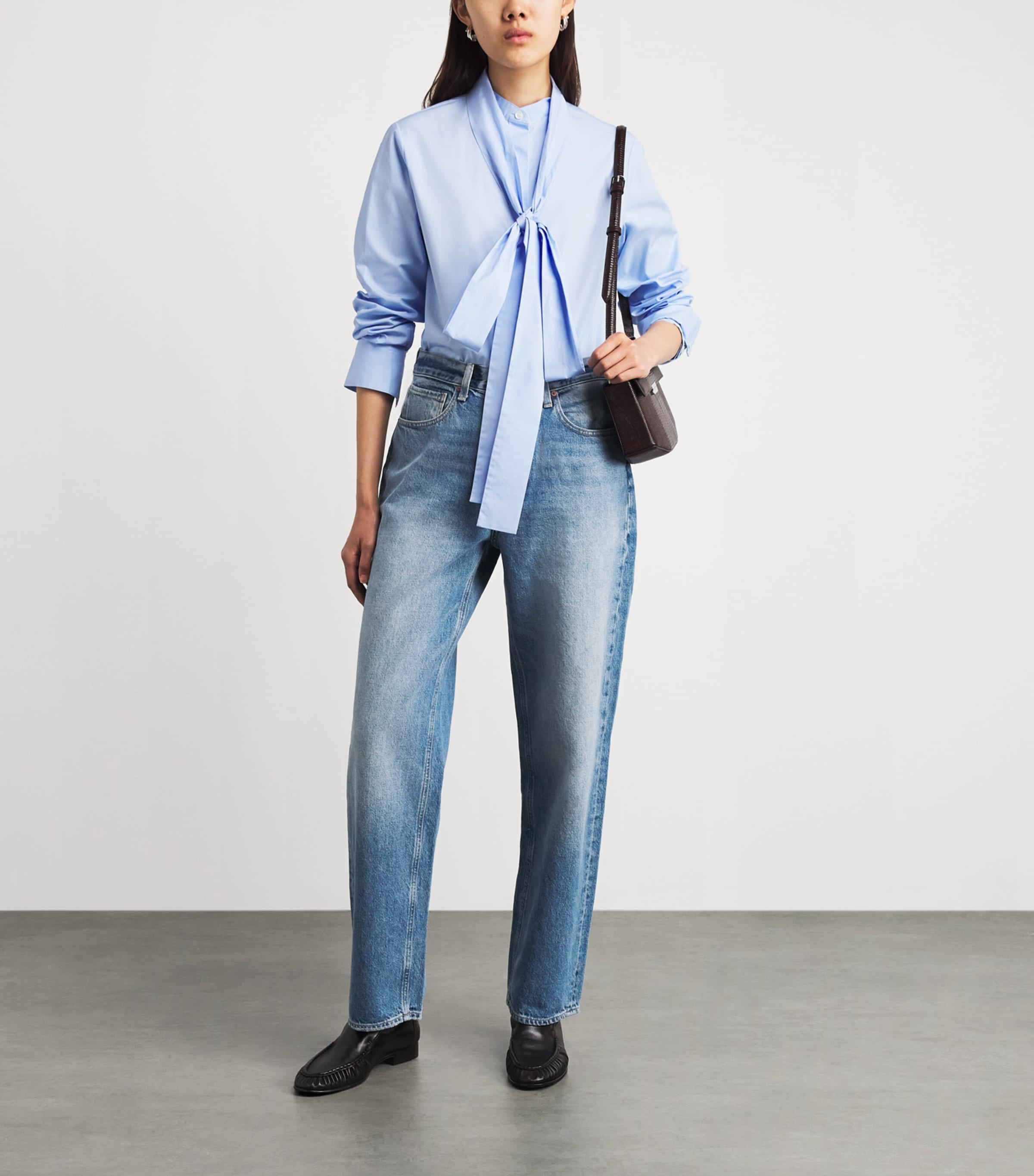 PAIGE Womens High-Rise Tapered Emilie Jeans Mariners Image 2