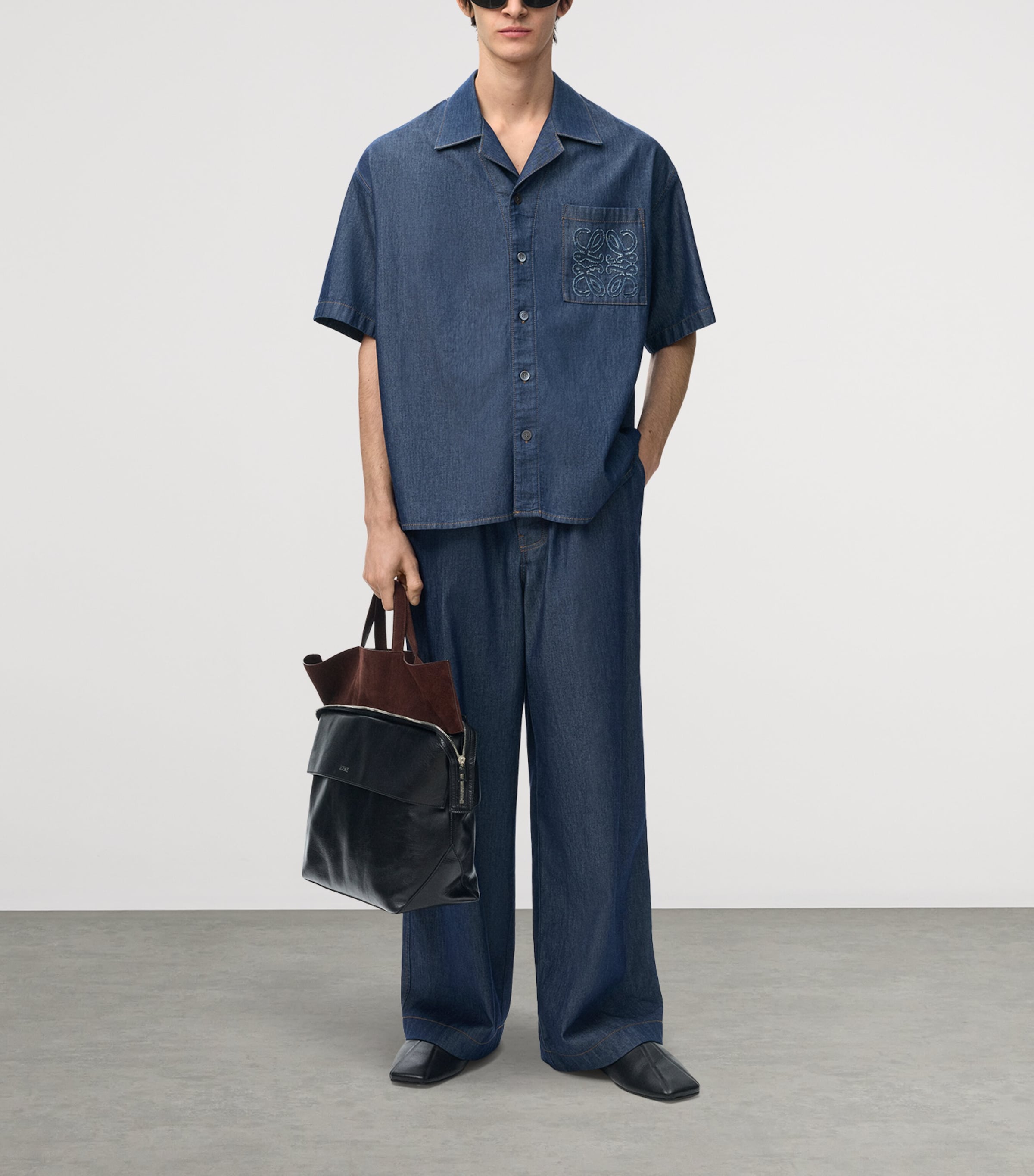 LOEWE Mens Chambray Drawstring Wide-Leg Trousers Denim Blue Image 2