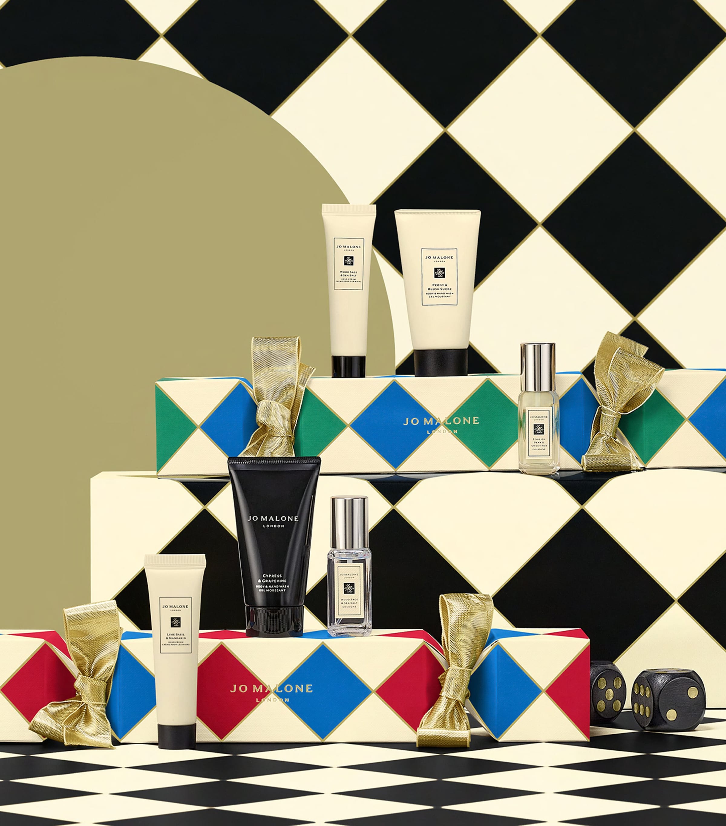 JO MALONEギフトボックス クリスマス限定 新品未使用未開封 Jo Malone London Red & Blue Cracker Gift Set | Harrods US