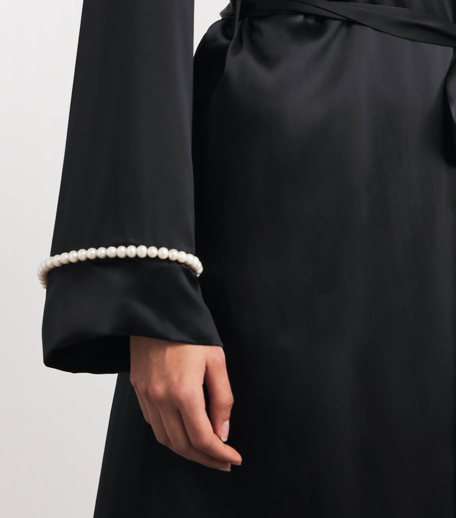 Silk Girl Loves Pearl Long Robe NOIR Image 6