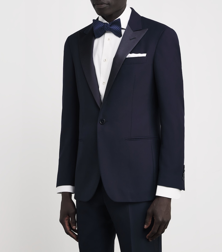 Silk Geometric Pre-Tied Bow Tie 28 NAVY BLUE Image 2