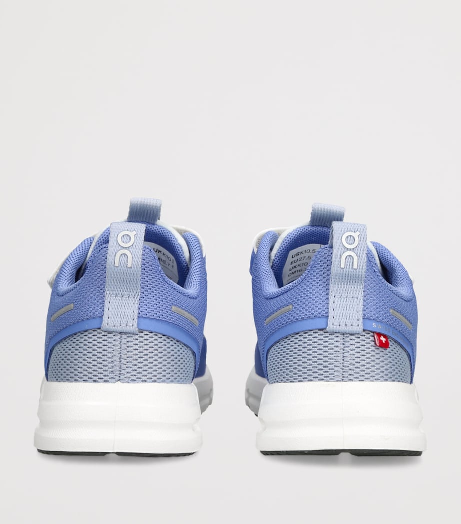 ON Running Cloud Play Trainers Mid Blue Image 2