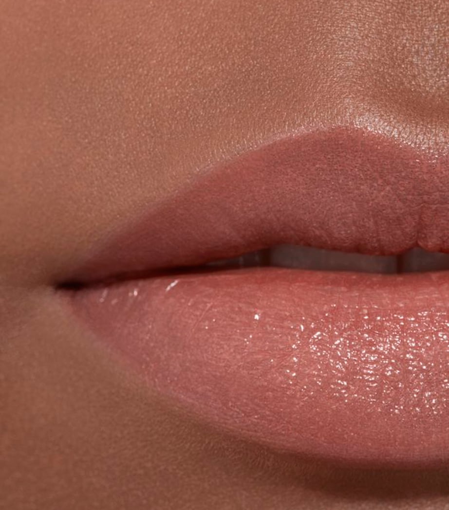 Rouge Allure Lipstick À DEMI-MOT 196 Image 4