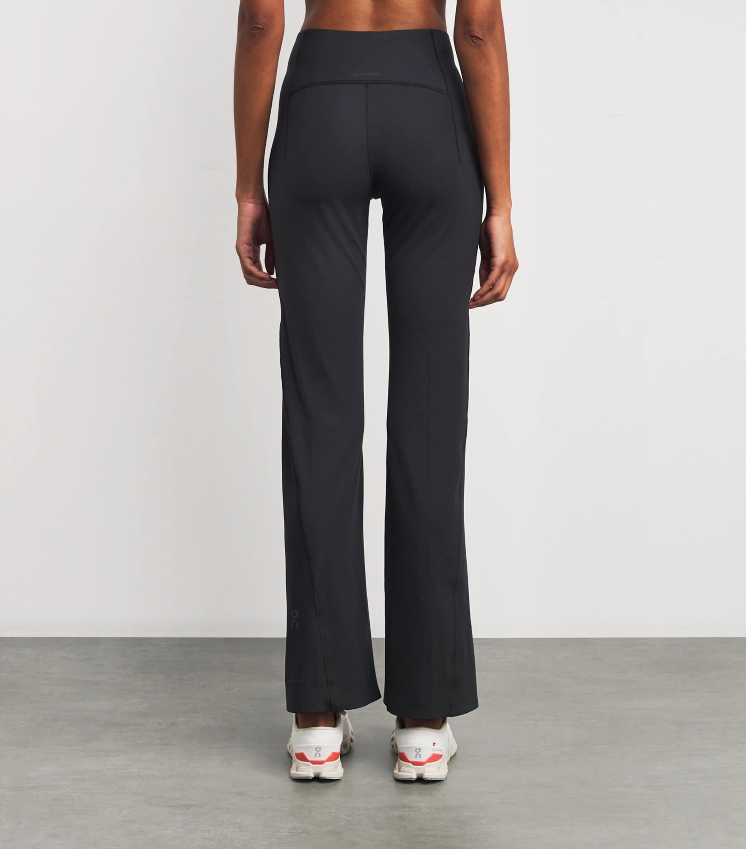 Studio Flared Leggings BLACK Image 4