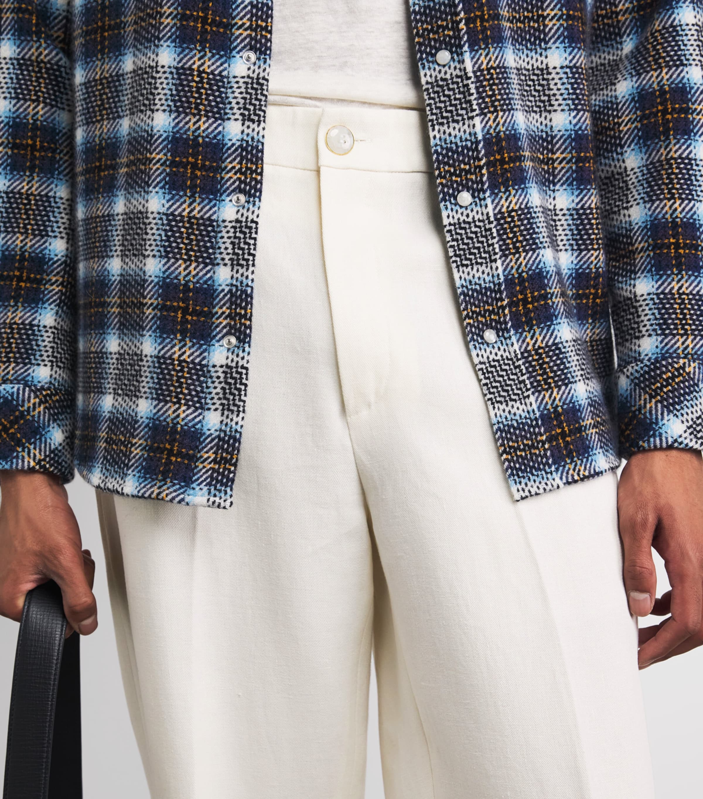GOD'S TRUE CASHMERE Mens Linen Wide-Leg Trousers Moonstone Image 3