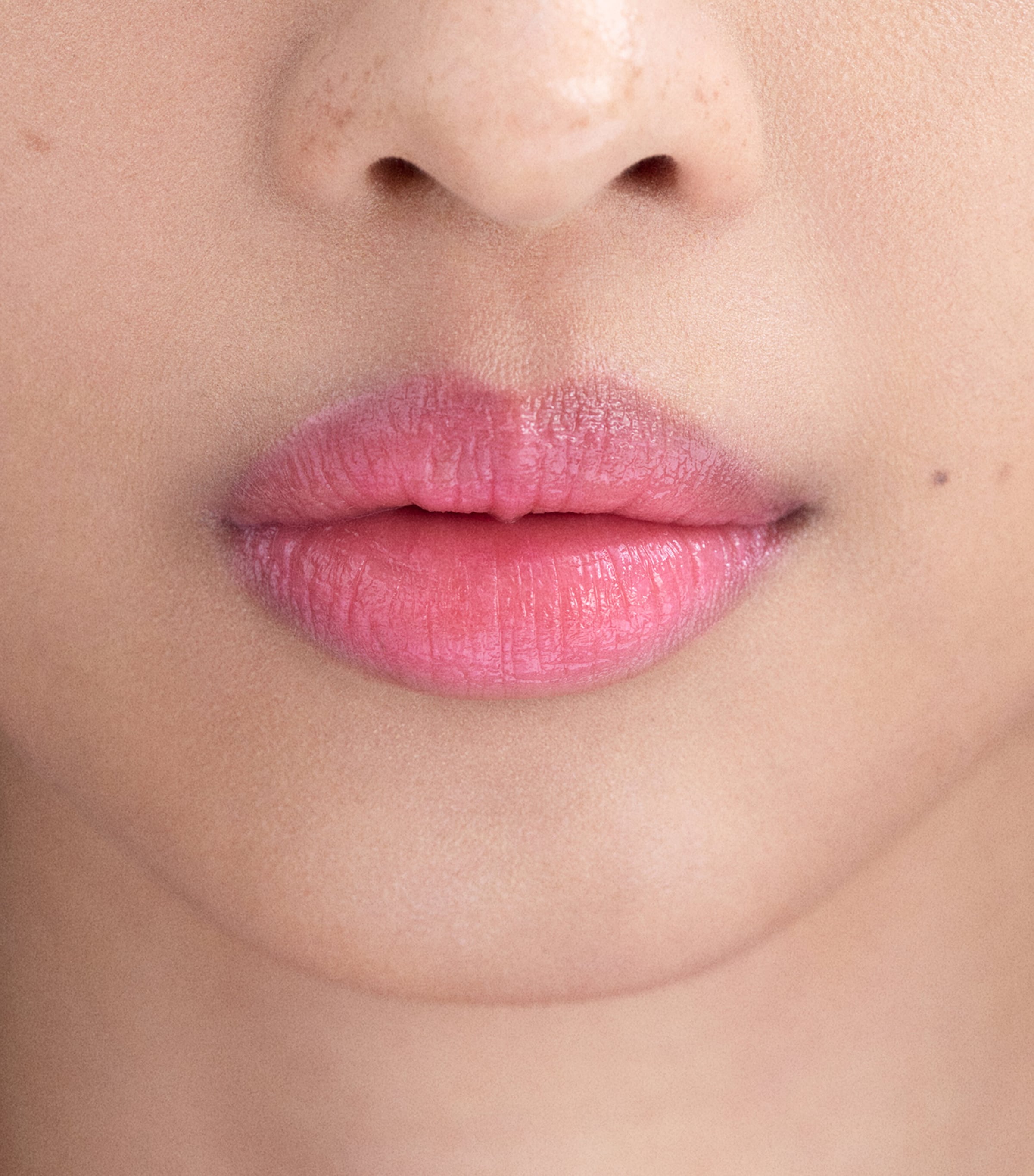 Lip Care REACTION001 Image 5