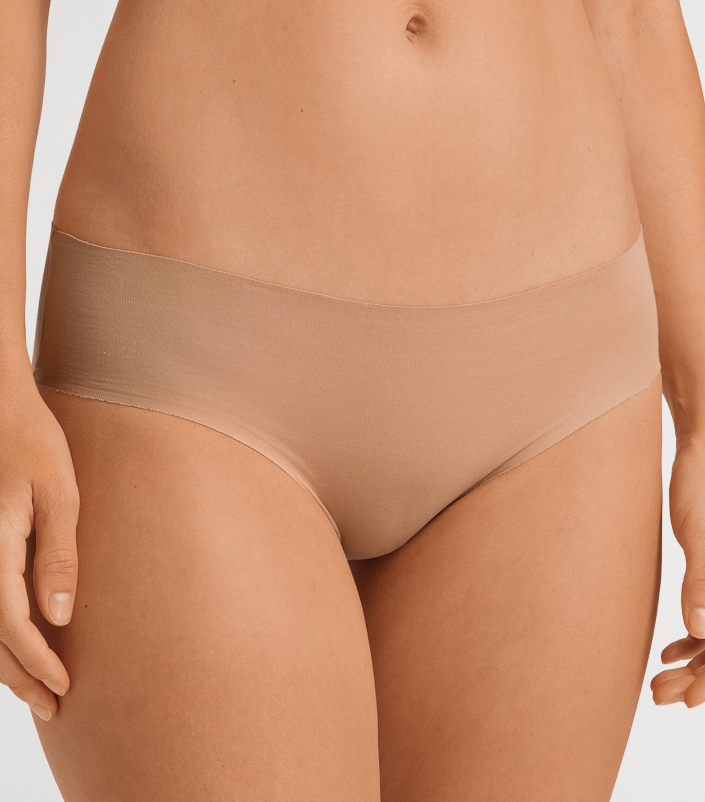 Invisible Cotton Midi Briefs BEIGE Image 2