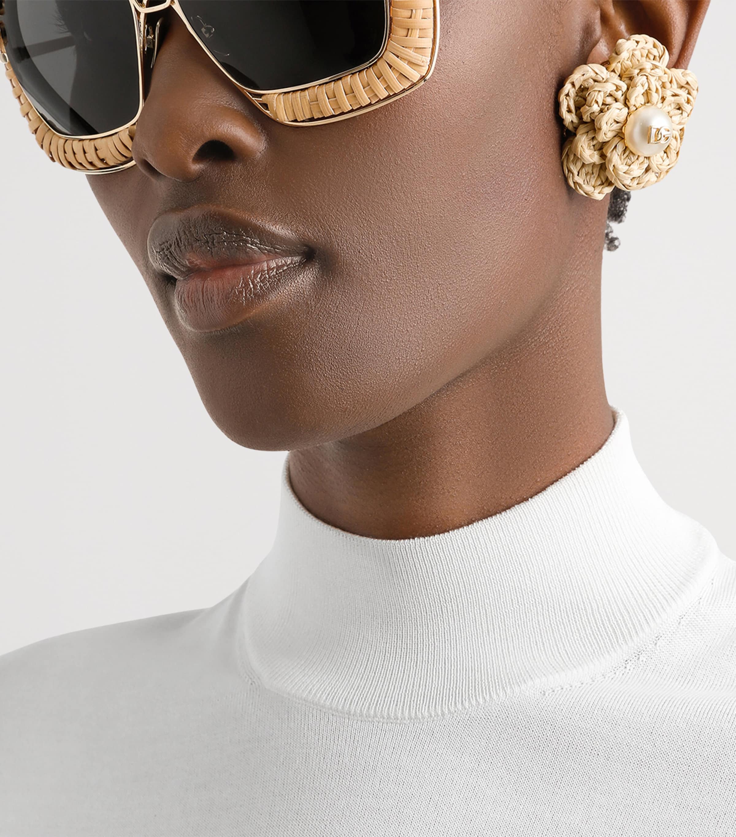 Flower Clip Earrings ZOO00-GOLD Image 3