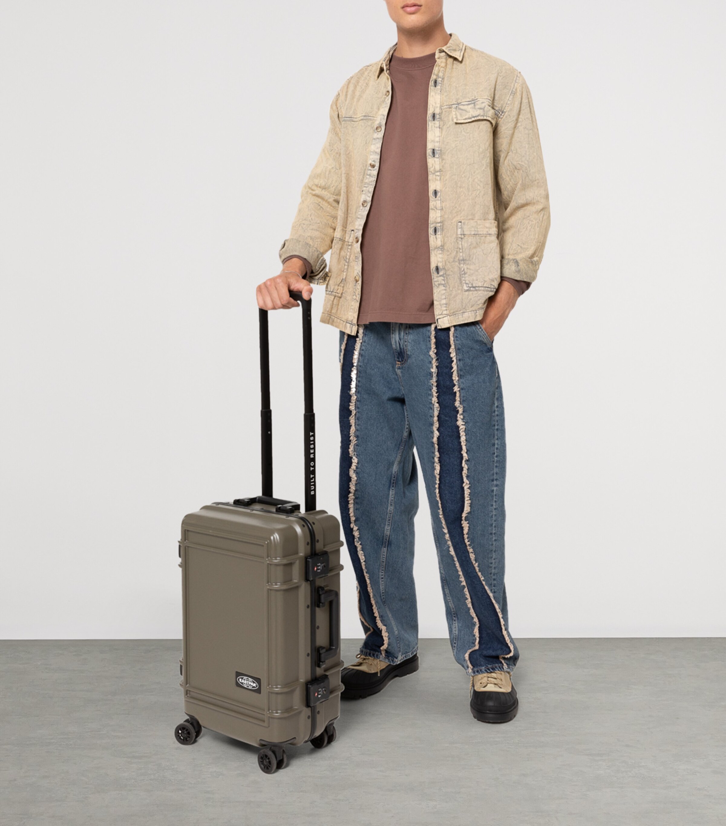 Eastpak Resist'r Cabin Suitcase (55cm) Army Olive Image 5