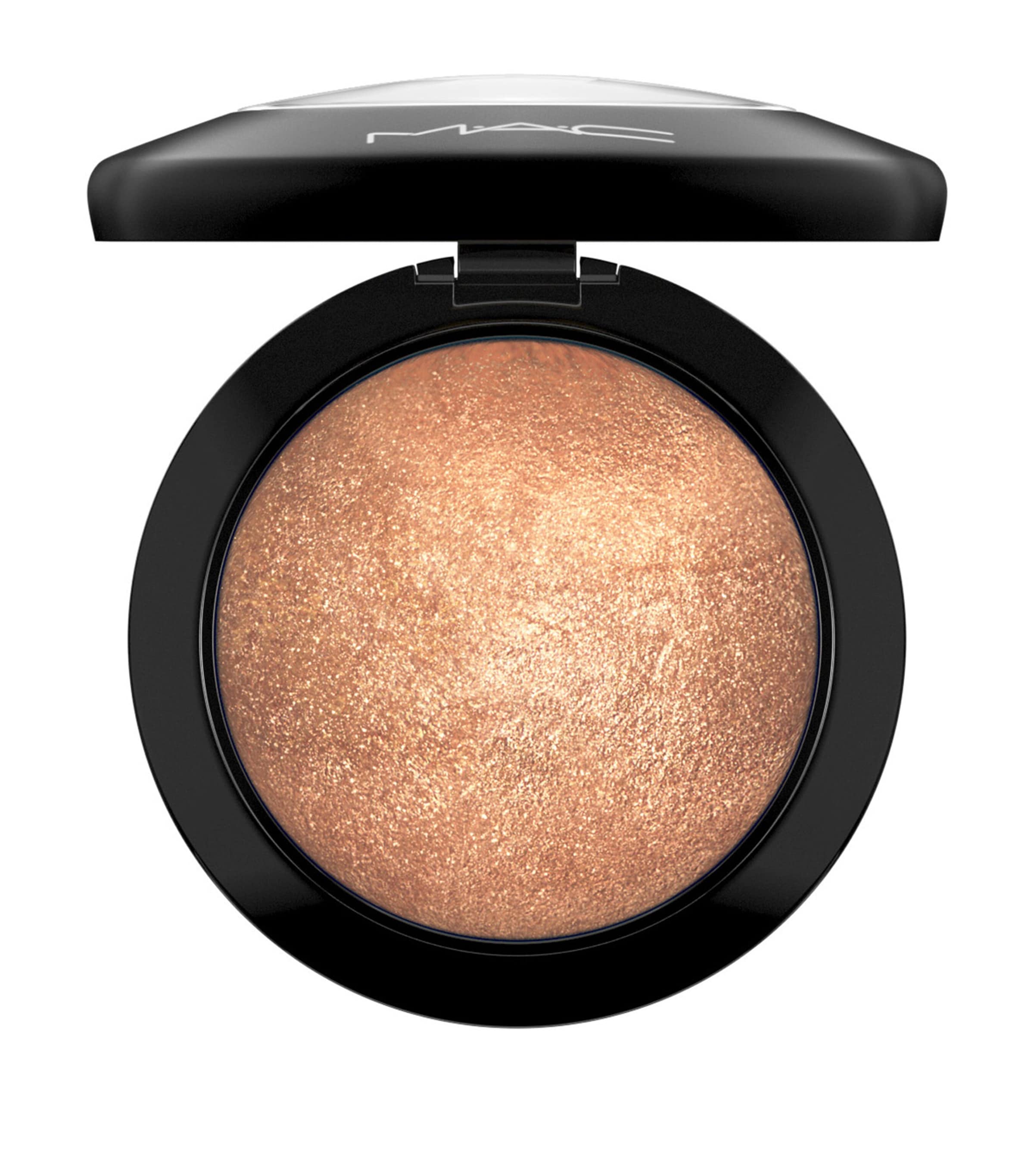 Mac Mineralize Skinfinish In White