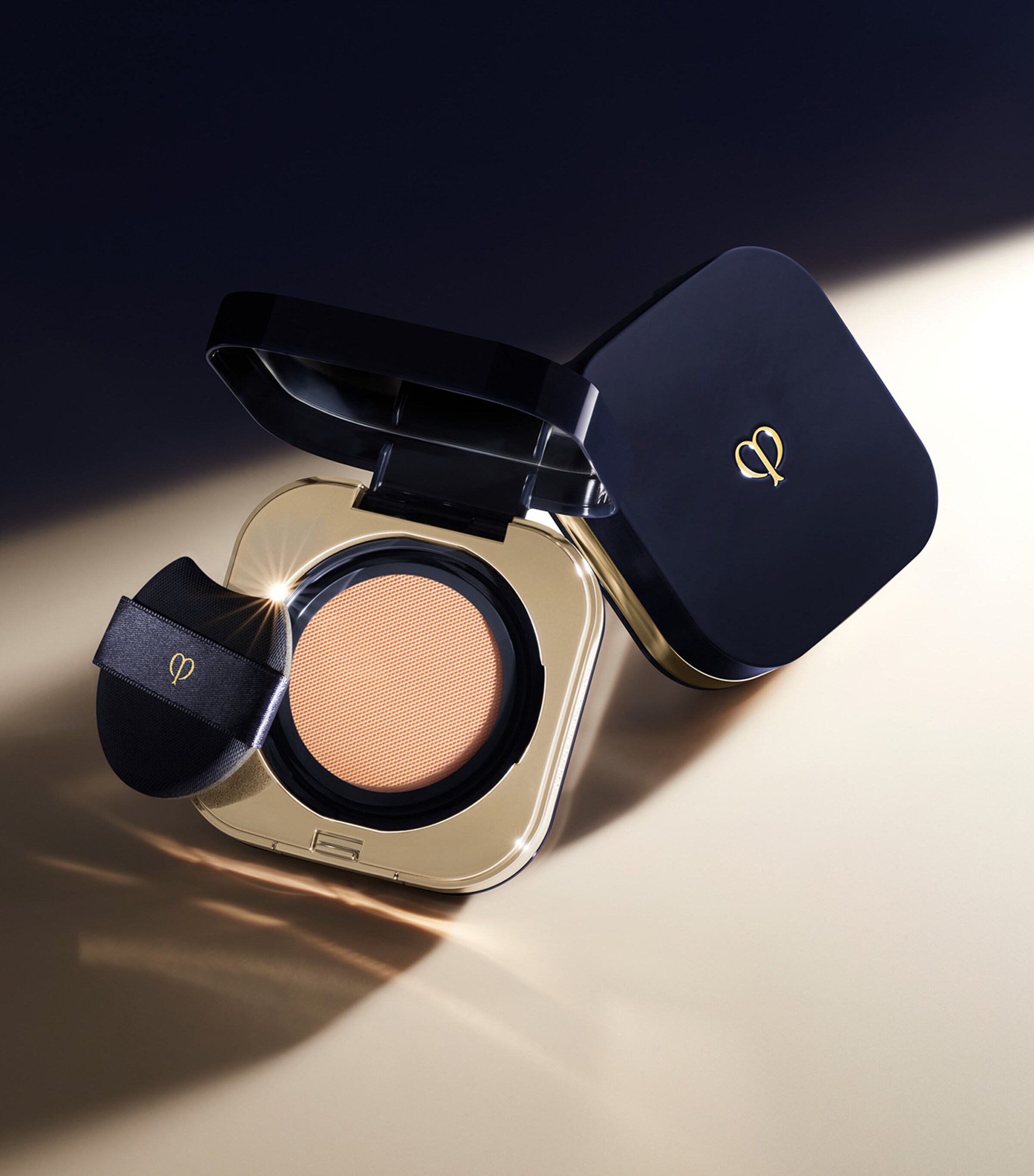 Radiant Cushion Foundation - Refill O20R Image 3