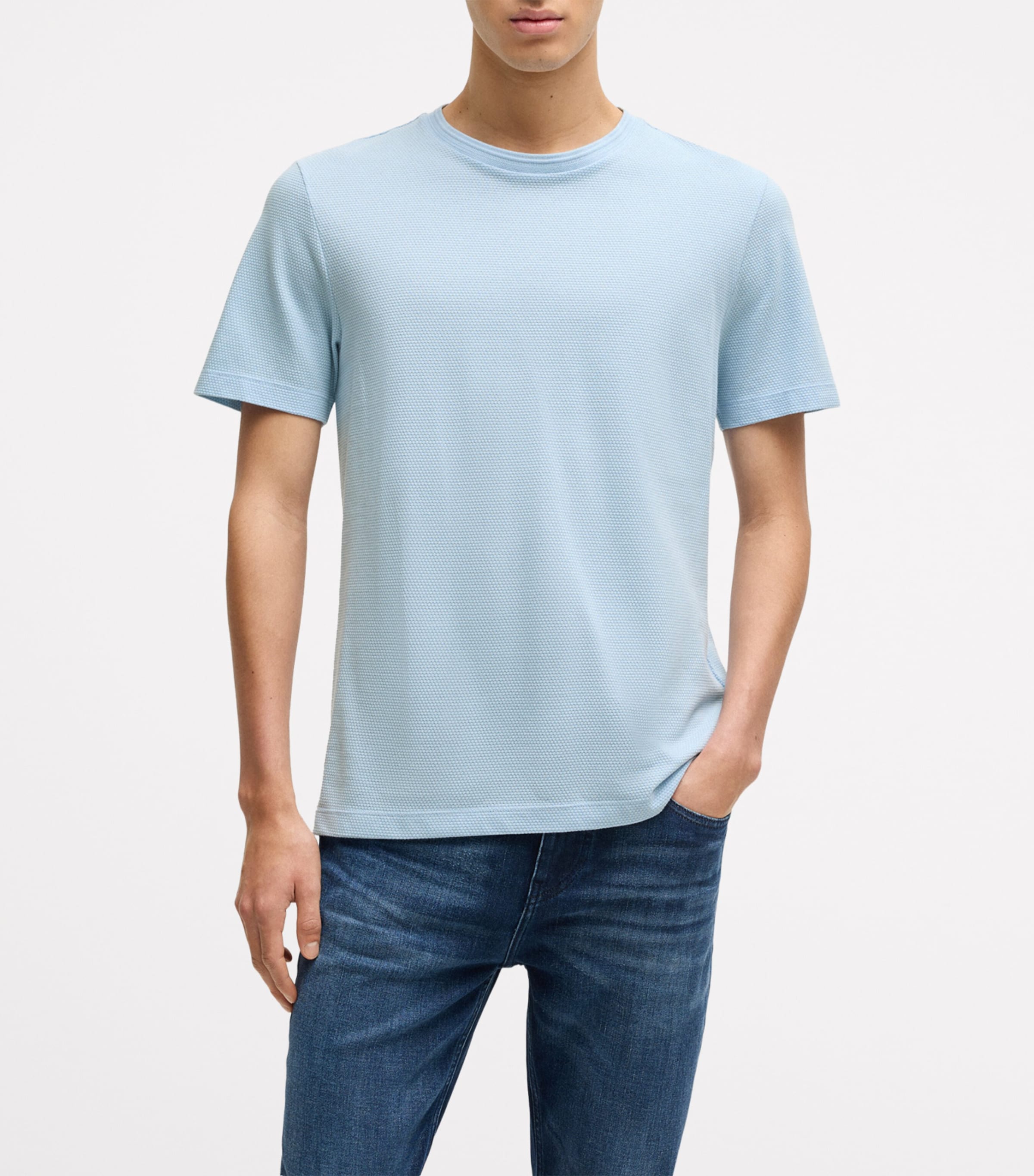 Cotton-Blend Bubble-Jacquard T-Shirt 450 Image 2