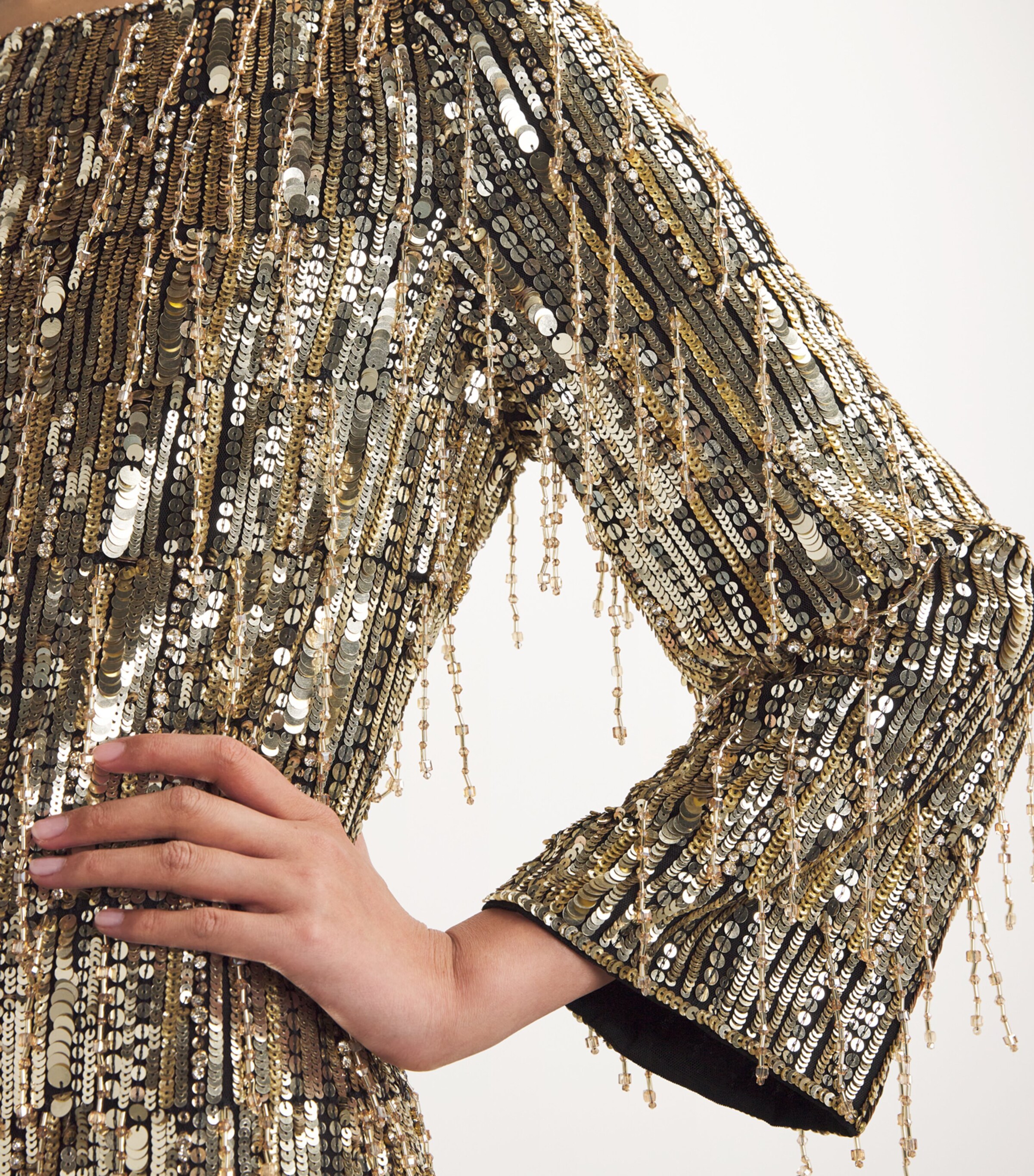 Sequinned Eartha Gown LQRCE 2033/GOLD 172 Image 4