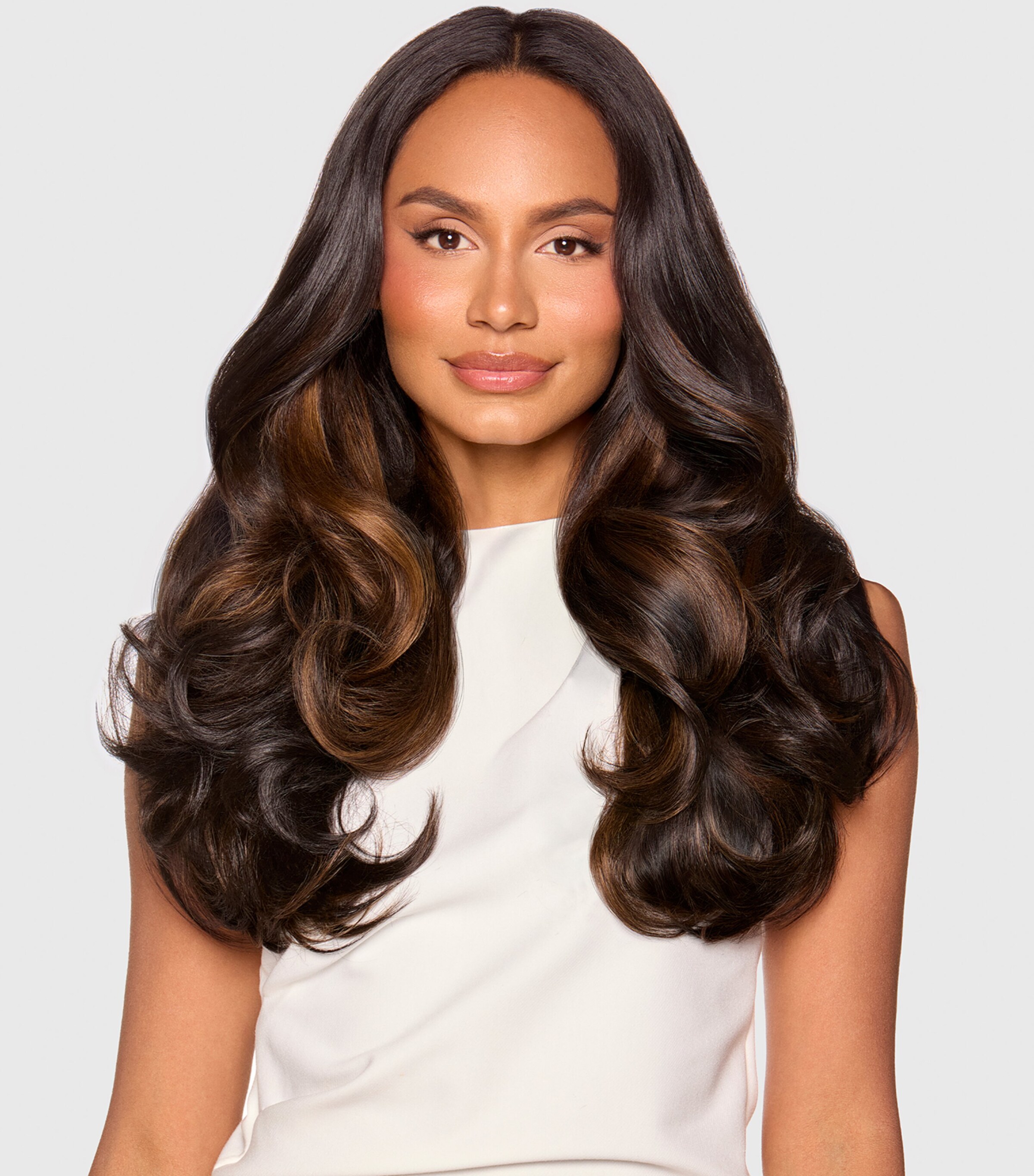 Beauty Works x Huda BARELY THERE Mix & Match Duo Clip-In Hair Extensions (20") HONEY BLONDE Image 6