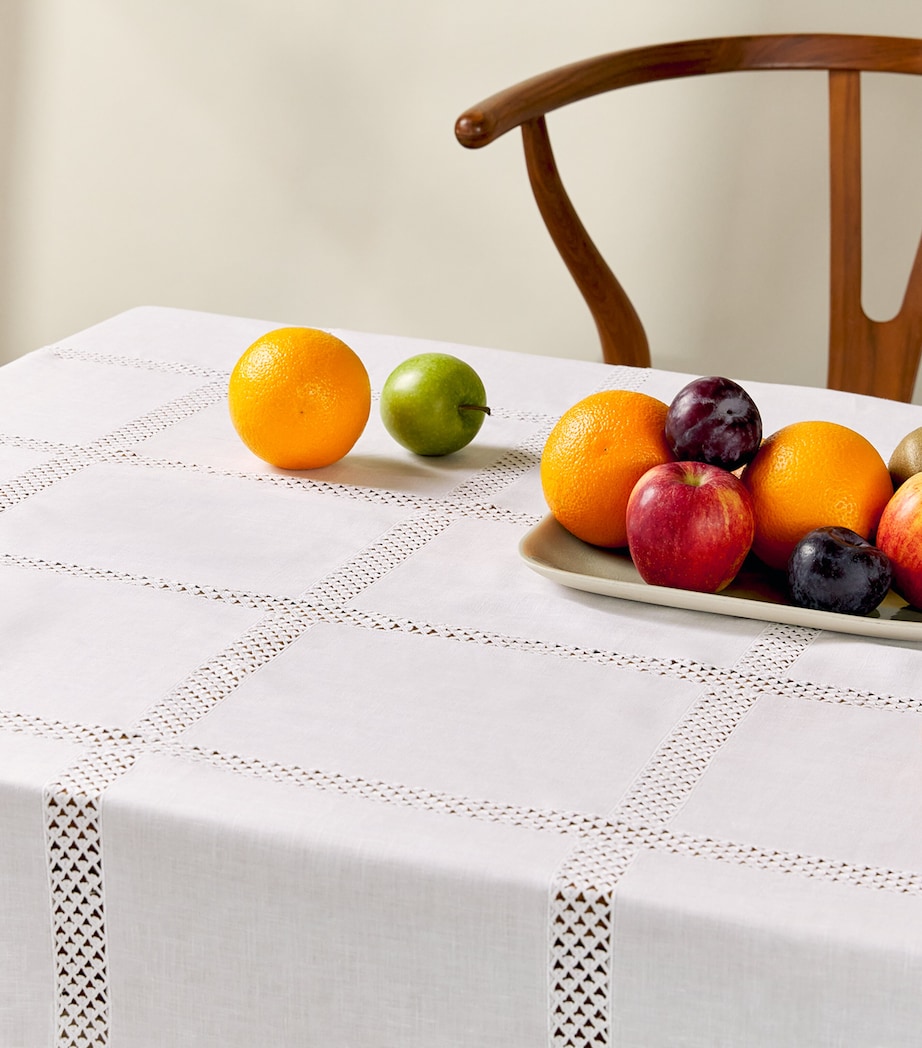 Linen Embroidered Liri Tablecloth (170cm x 270cm) WHITE/WHITE Image 3
