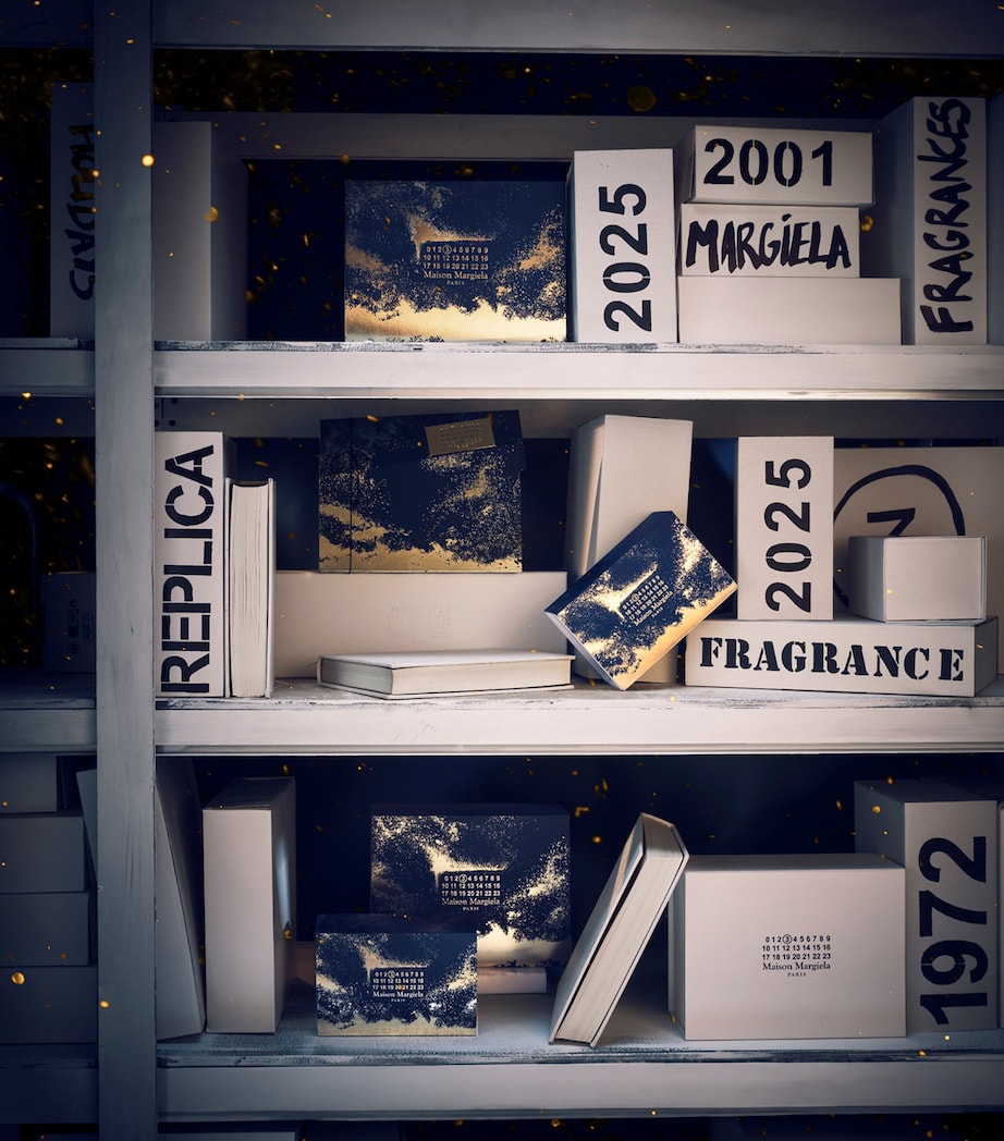 By The Fireplace Eau de Toilette Set (40ml) NO COLOUR Image 9