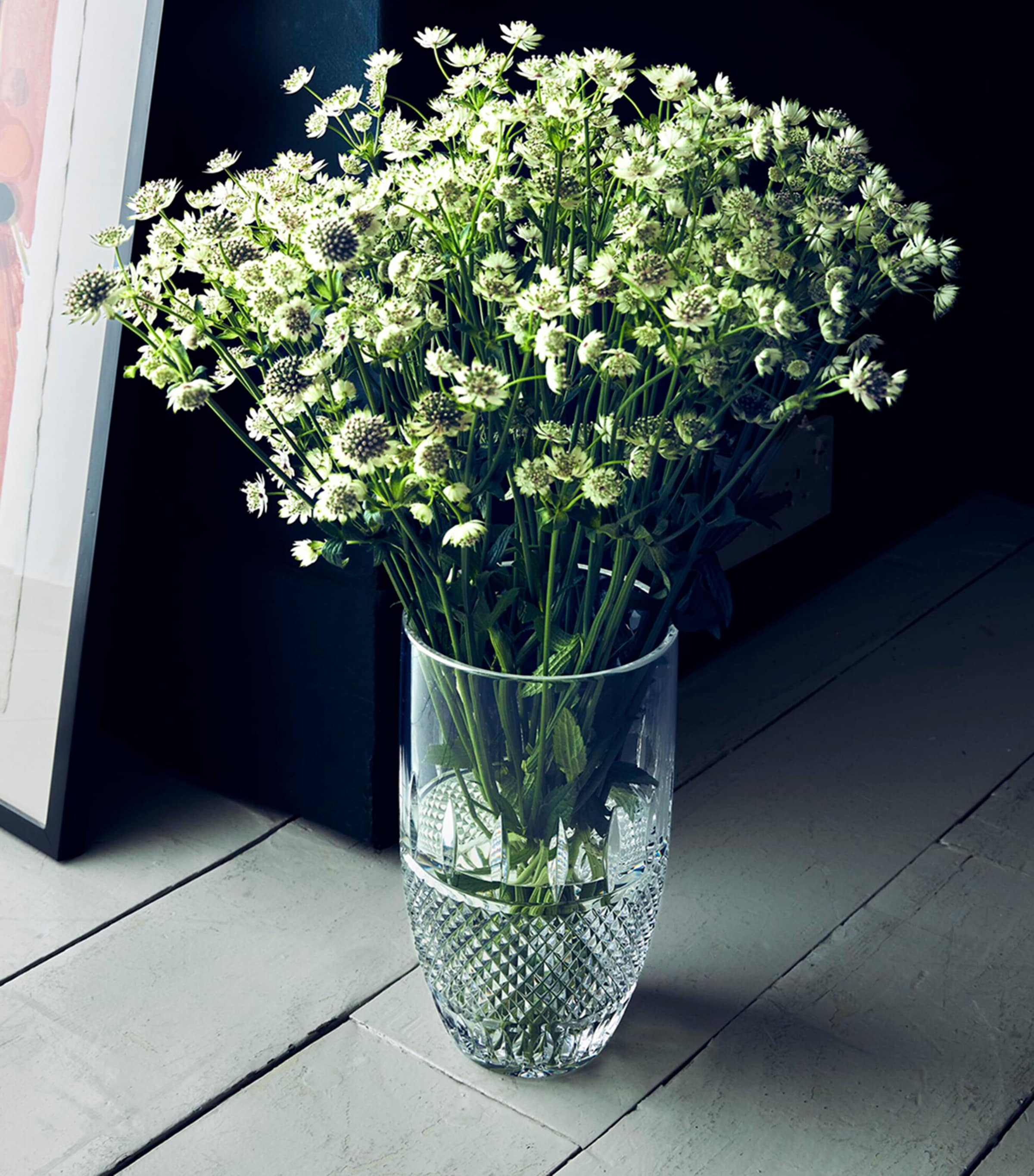 Mastercraft Irish Lace Vase (25.5cm) CLEAR Image 2