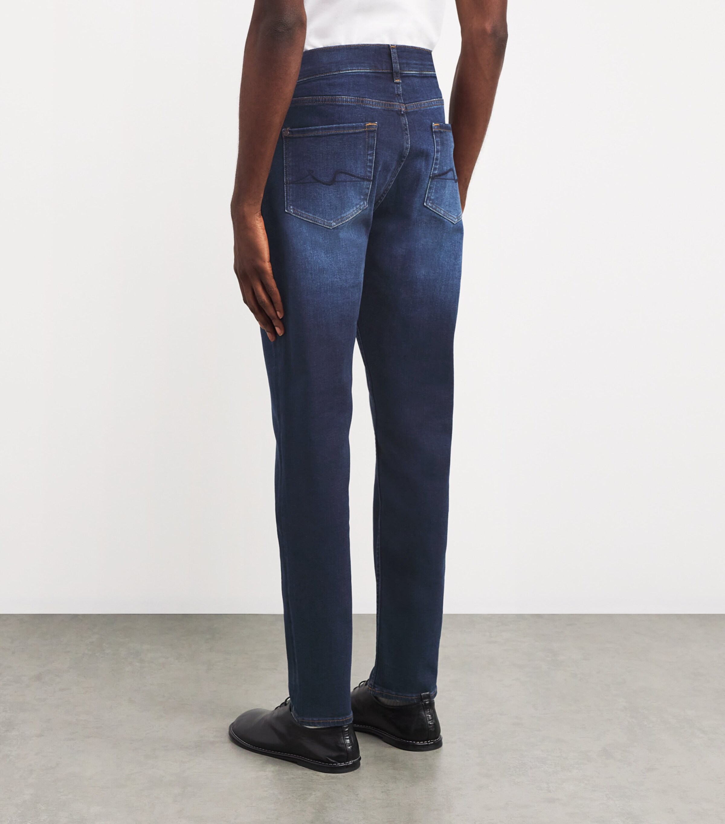 7 For All Mankind Mens Luxe Performance Slimmy Tapered Jeans Dark Blue Image 4