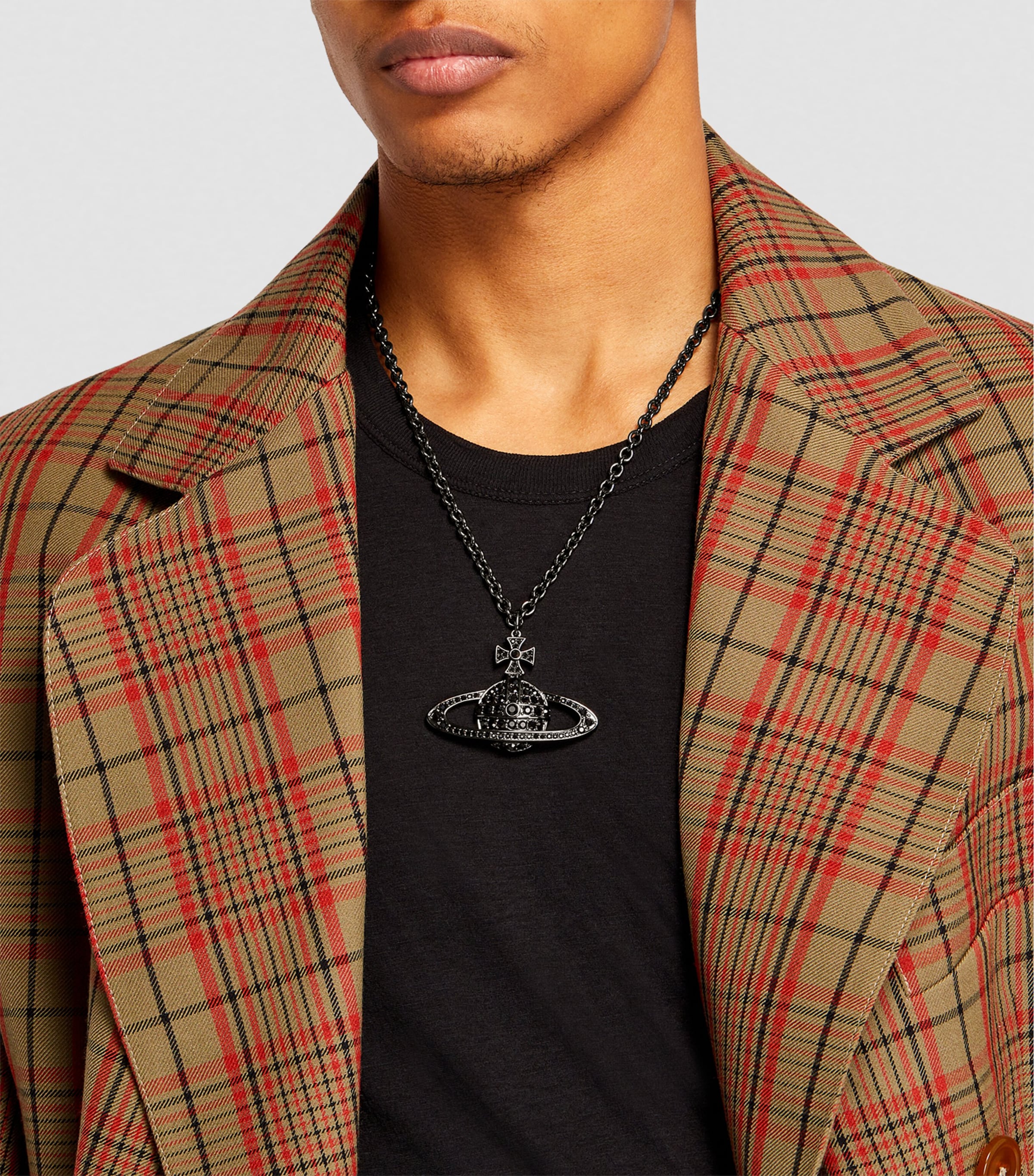 Vivienne Westwood Embellished Bas Relief Necklace Ruthenium Jet Image 4