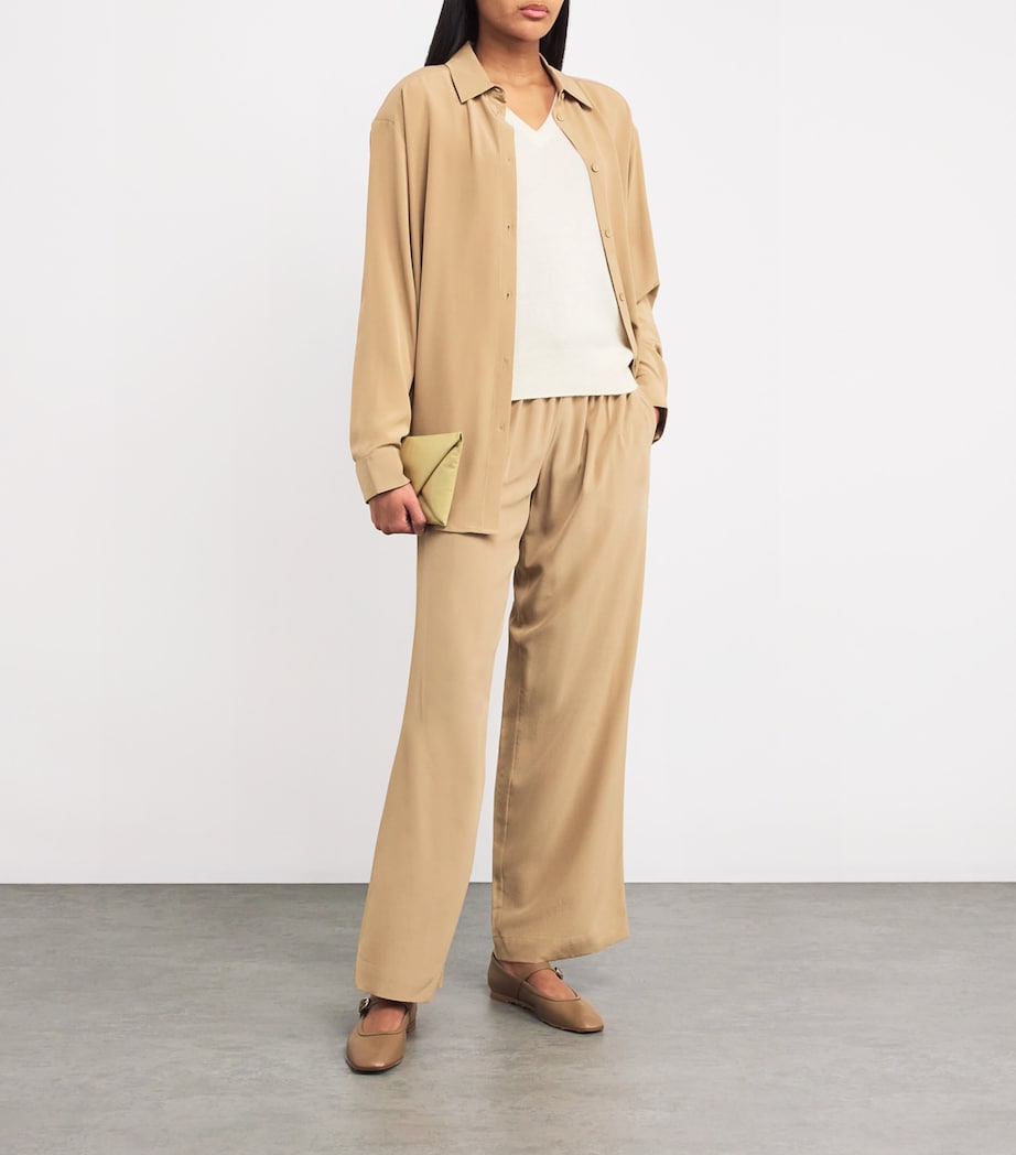 Cashmere V-Neck Sweater IVORY Image 2