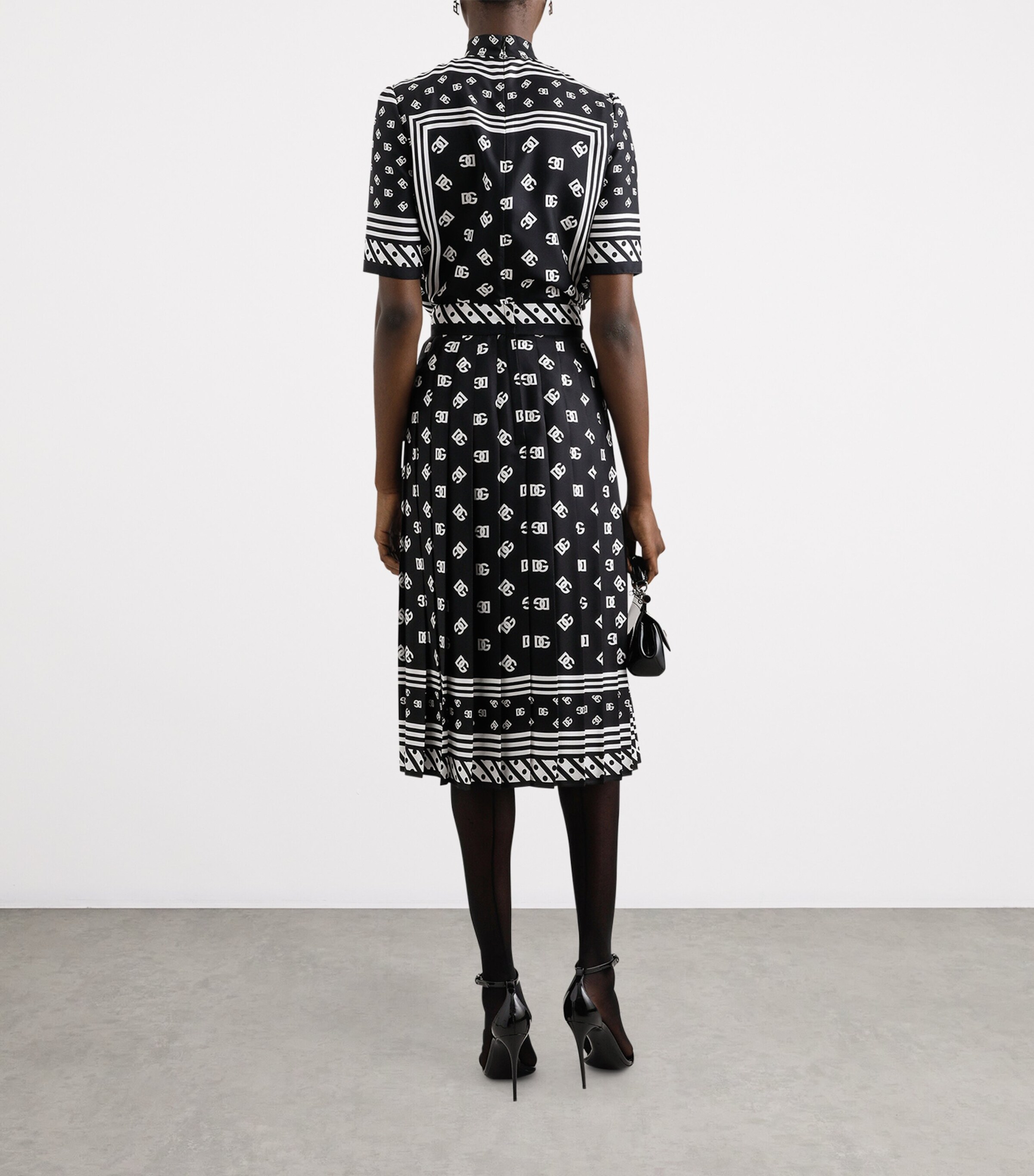 Silk Monogram Blouse N0000-BLACK Image 5