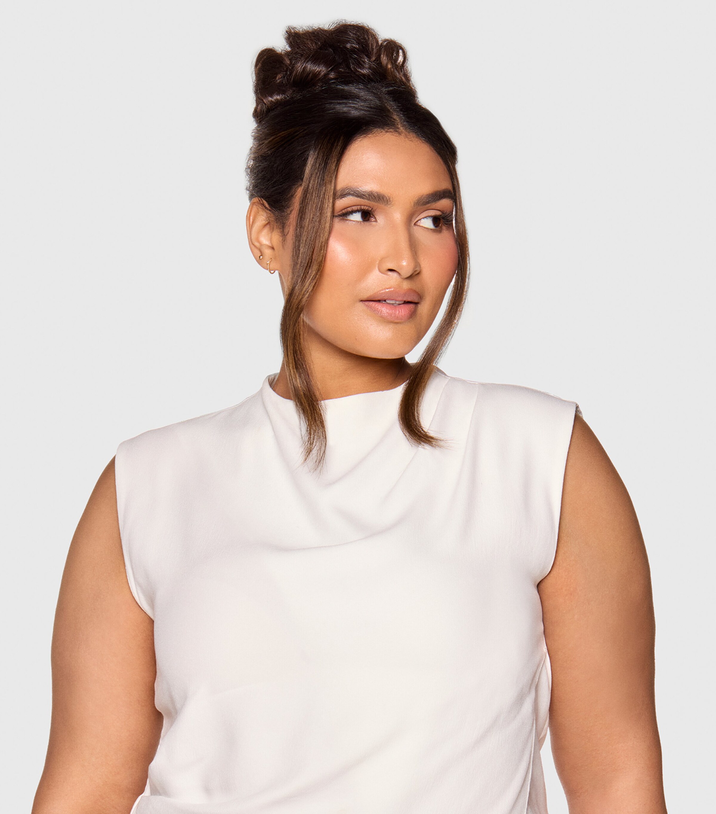 Beauty Works x Huda BARELY THERE Mix & Match Minis Clip-In Hair Extensions (20") RAVEN Image 7