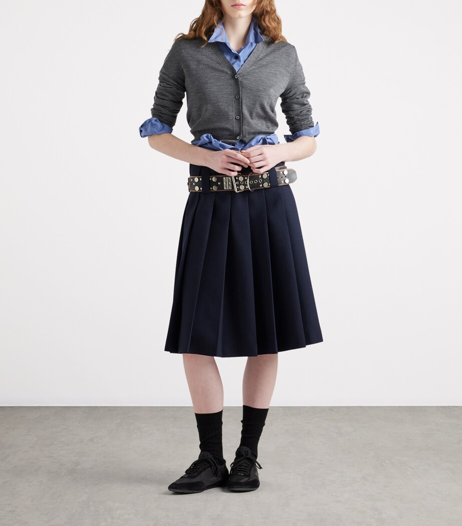 Wool Triangle Cardigan F0480 Image 2