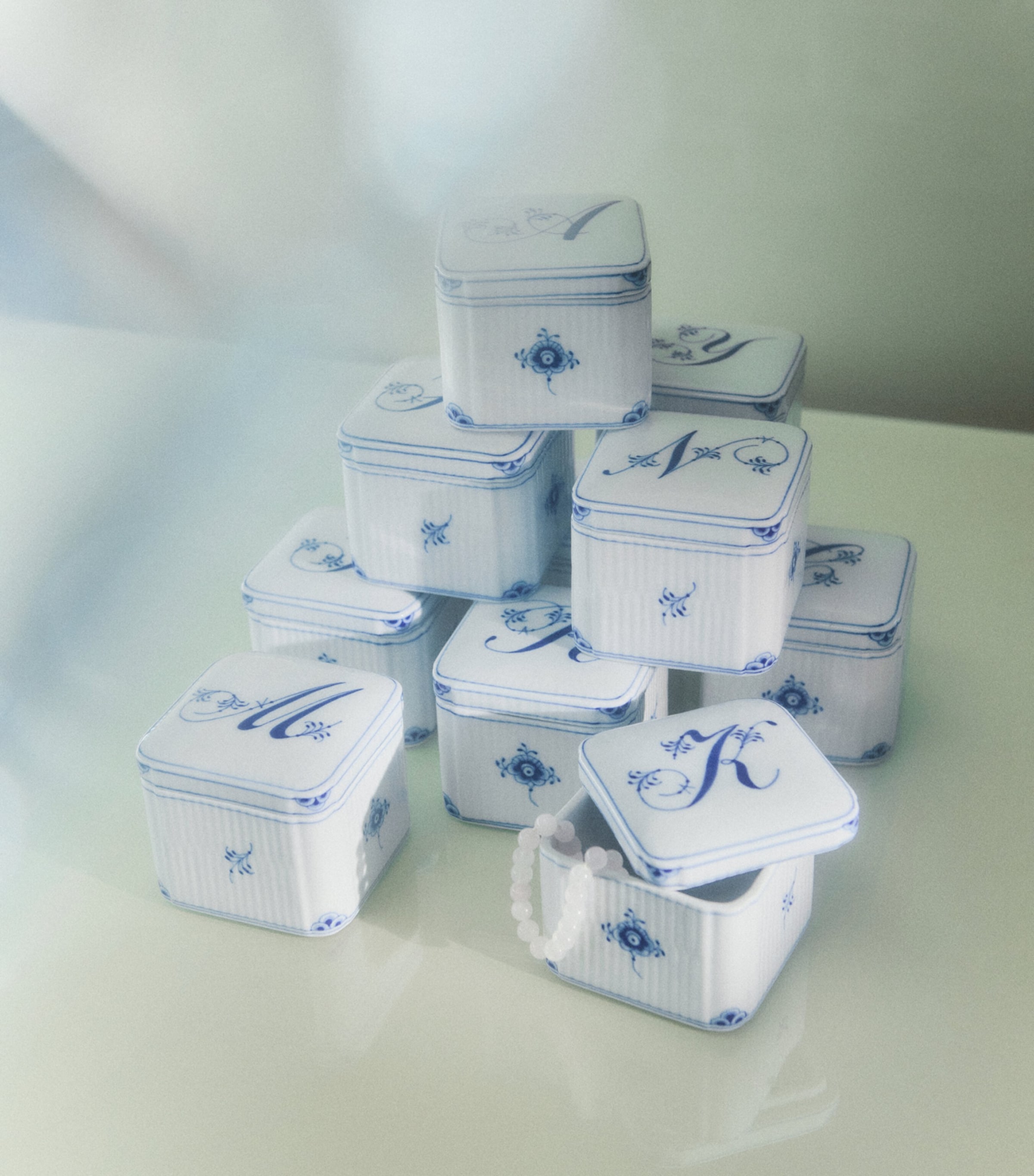 Royal Copenhagen Porcelain Alphabet Bonbonniere Blue Image 4