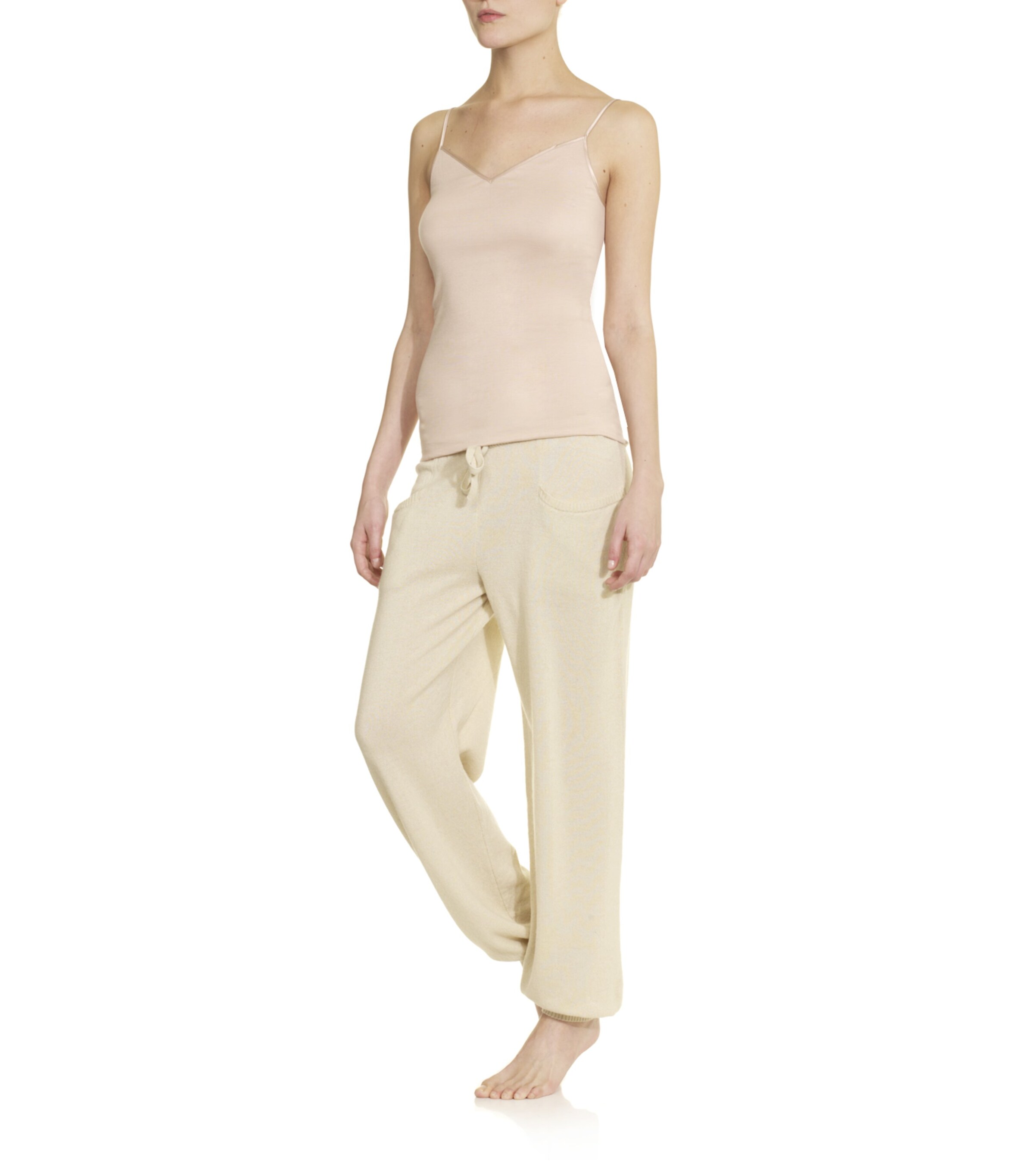 Hanro Cotton Seamless Camisole | Women Clothing | Loungewear | Lounge Bottoms | Designers | Hanro | Nightwear Hanro Cotton Seamless Camisole | Women Clothing | Loungewear | Lounge Bottoms | Designers | Hanro | Nightwear