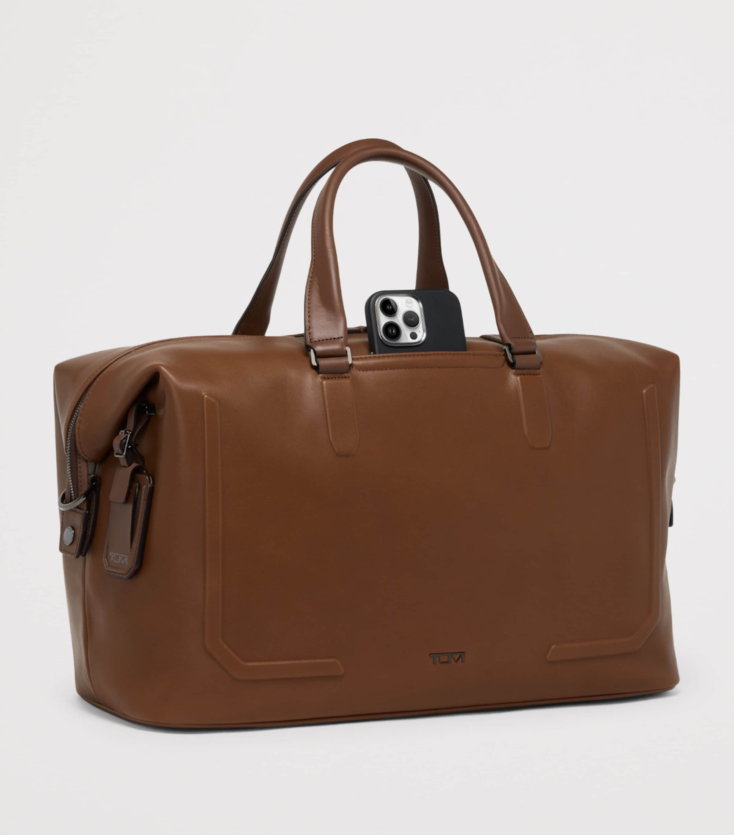 Tumi Leather Nelson Duffle Bag (52cm) Cognac Bombe Image 2