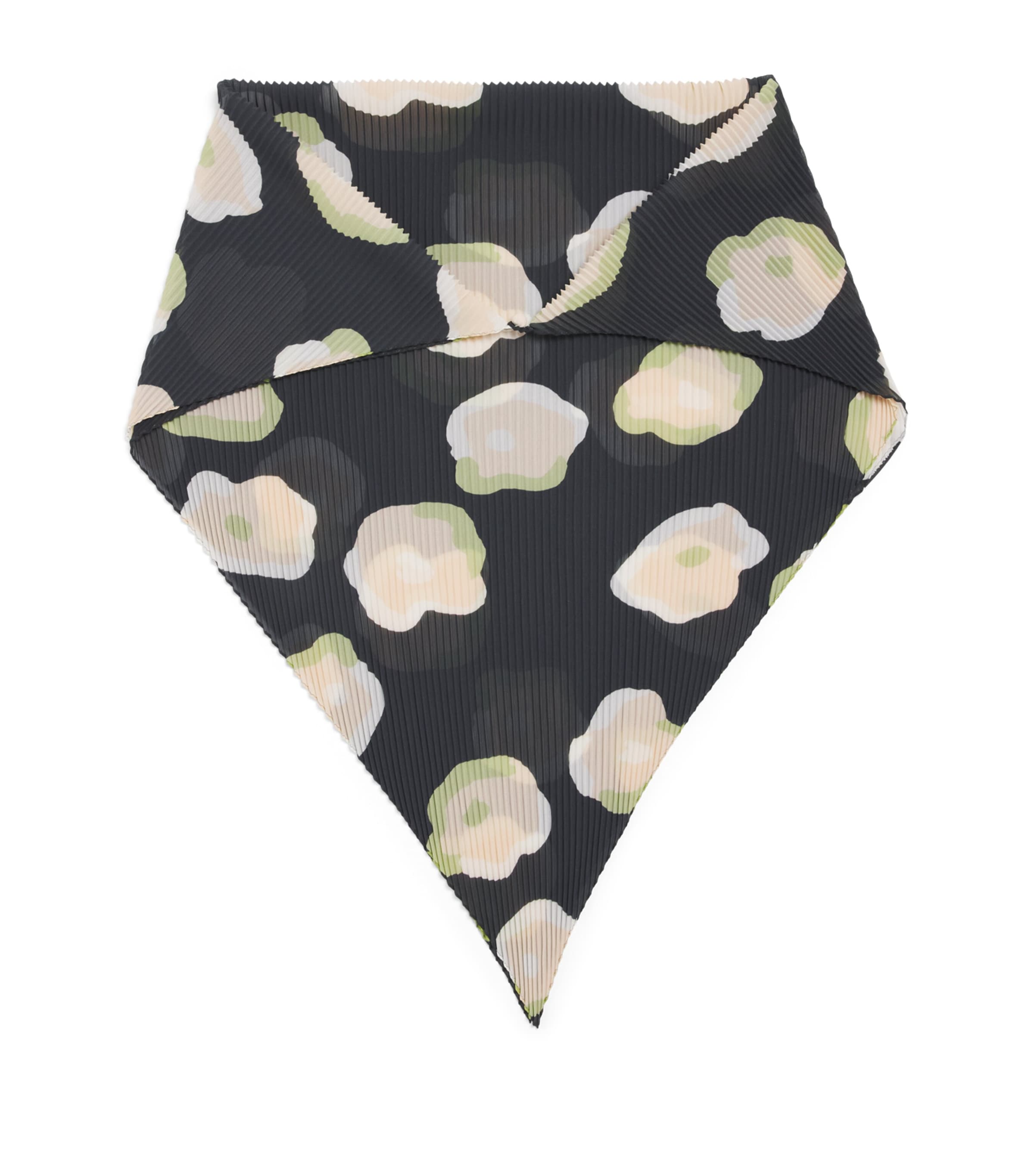 Issey Miyake Floral Verve Pleats Stole Black Hued Image 1