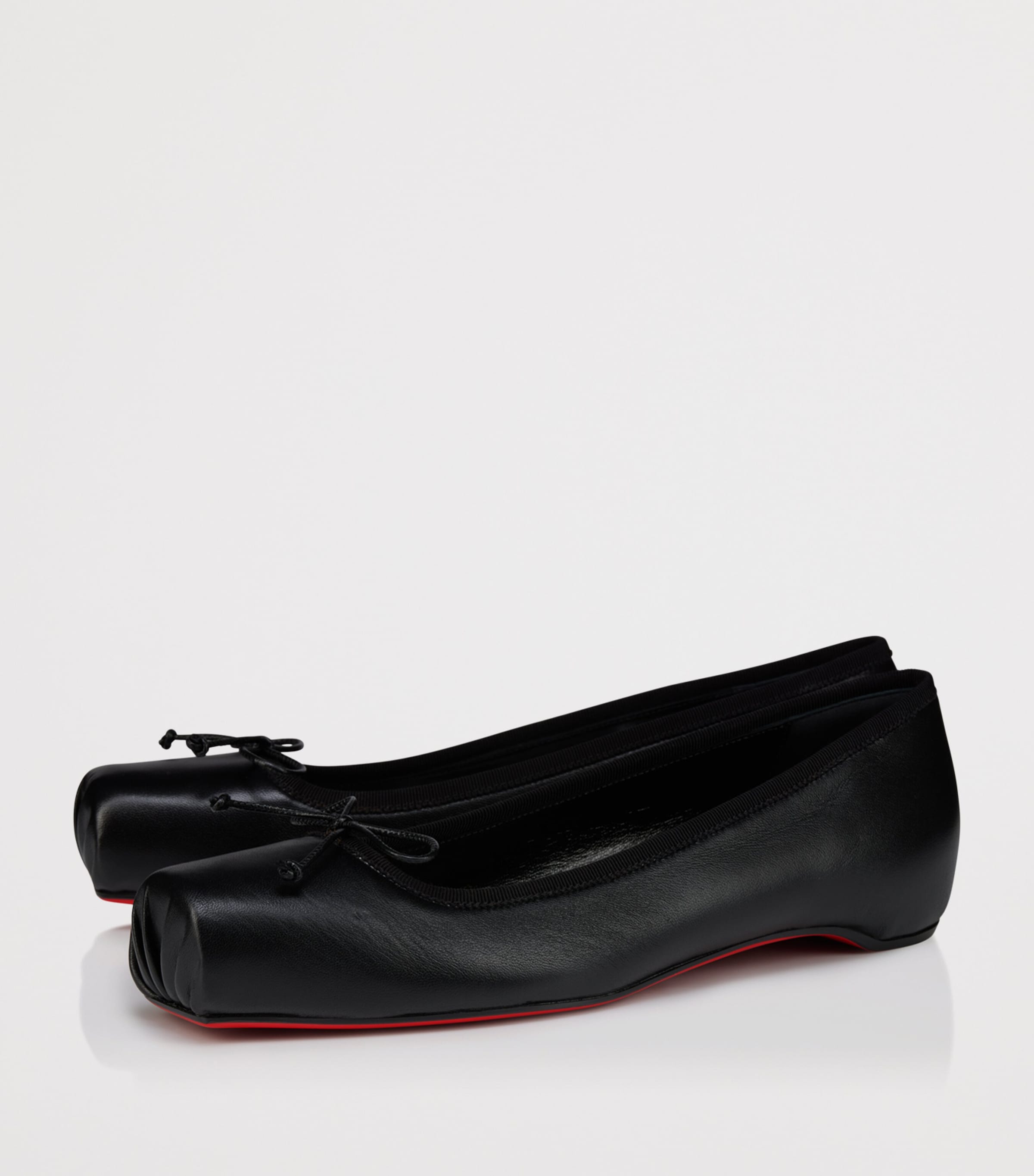 Christian Louboutin Womens Cassia Nodo Leather Ballet Flats Image 2