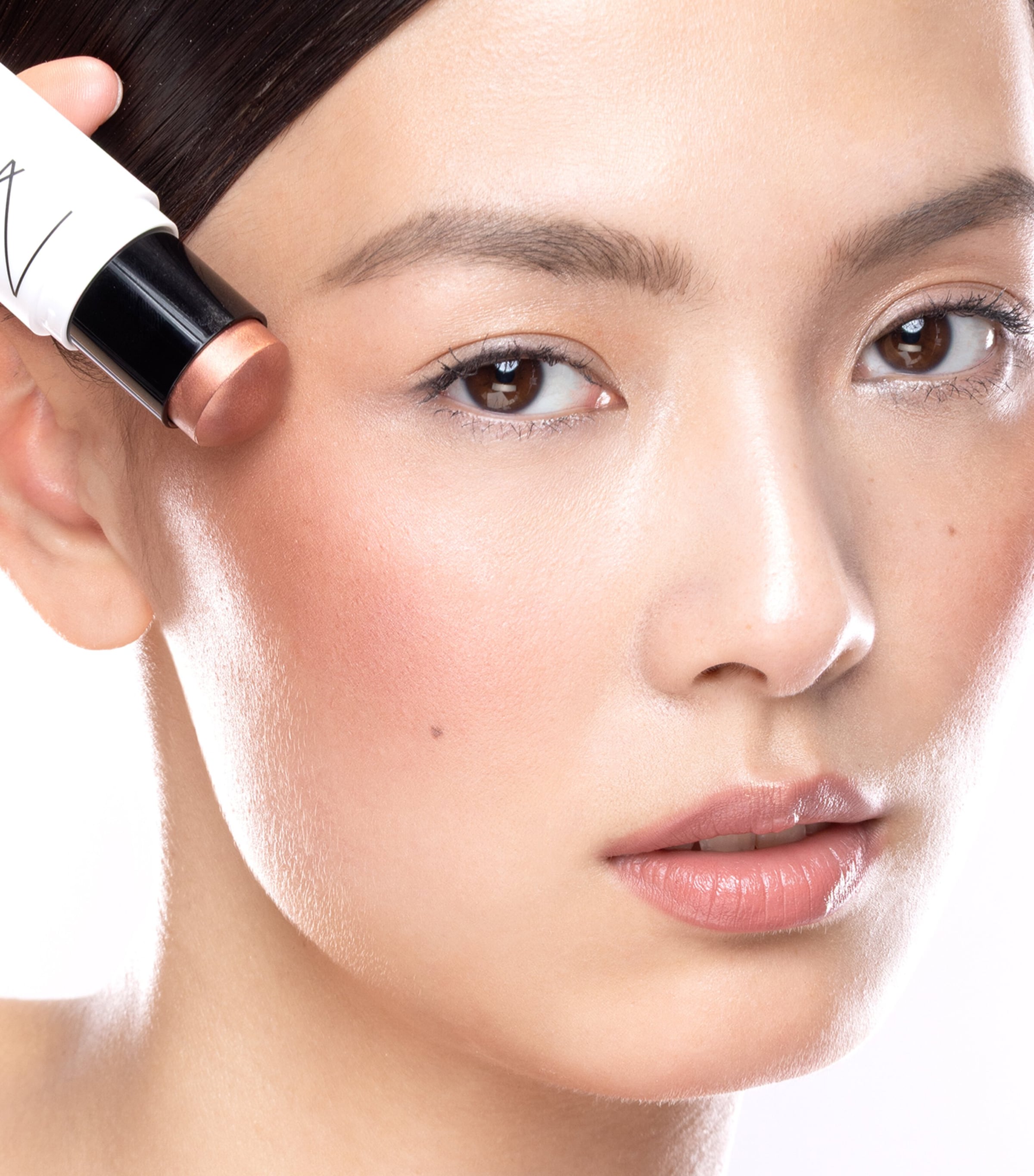 NARS Light Reflecting Luminizing Stick Total Eclipse Image 6
