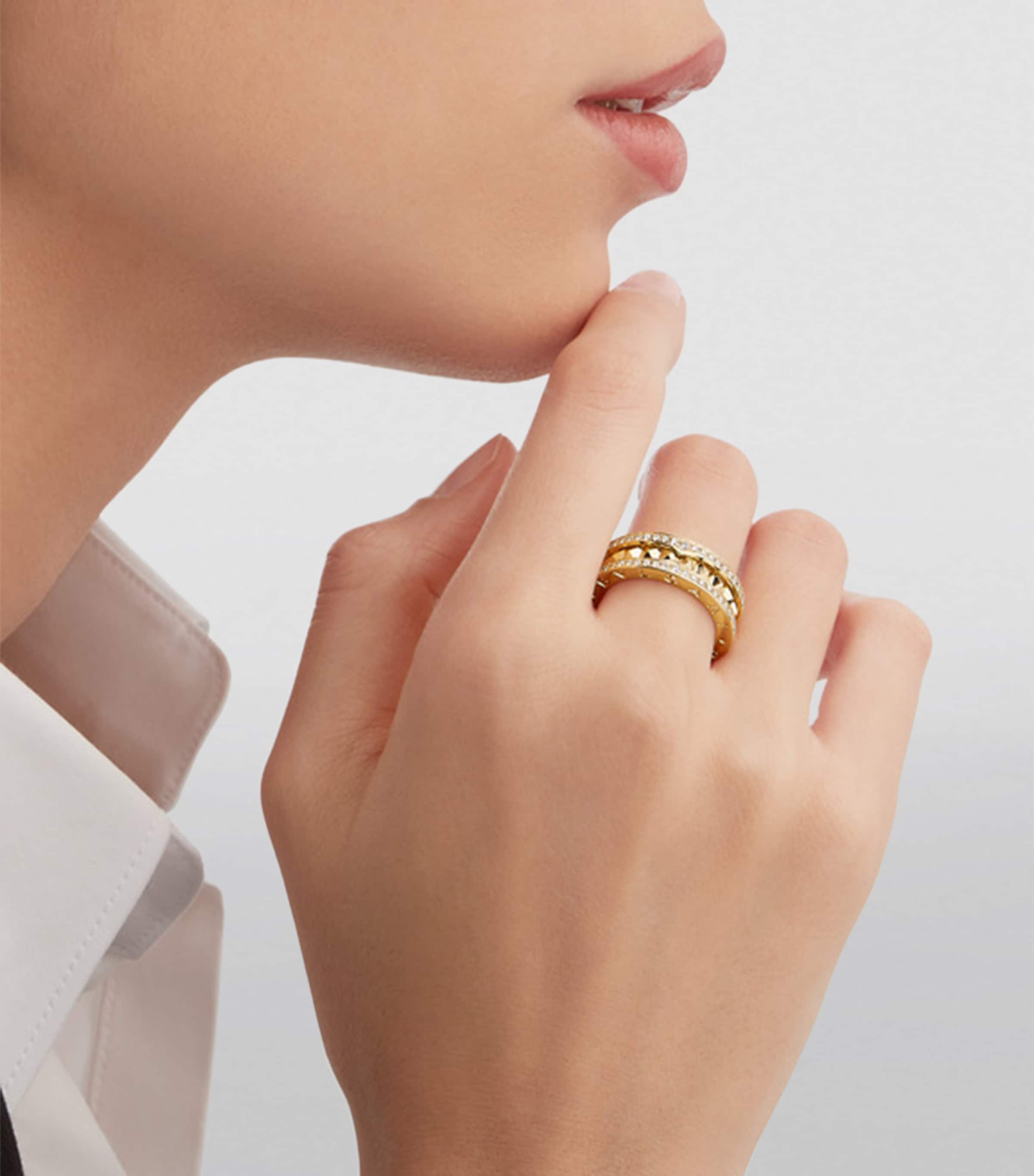 Yellow Gold and Diamond B.zero1 Rock One-Band Ring YELLOW GOLD Image 7