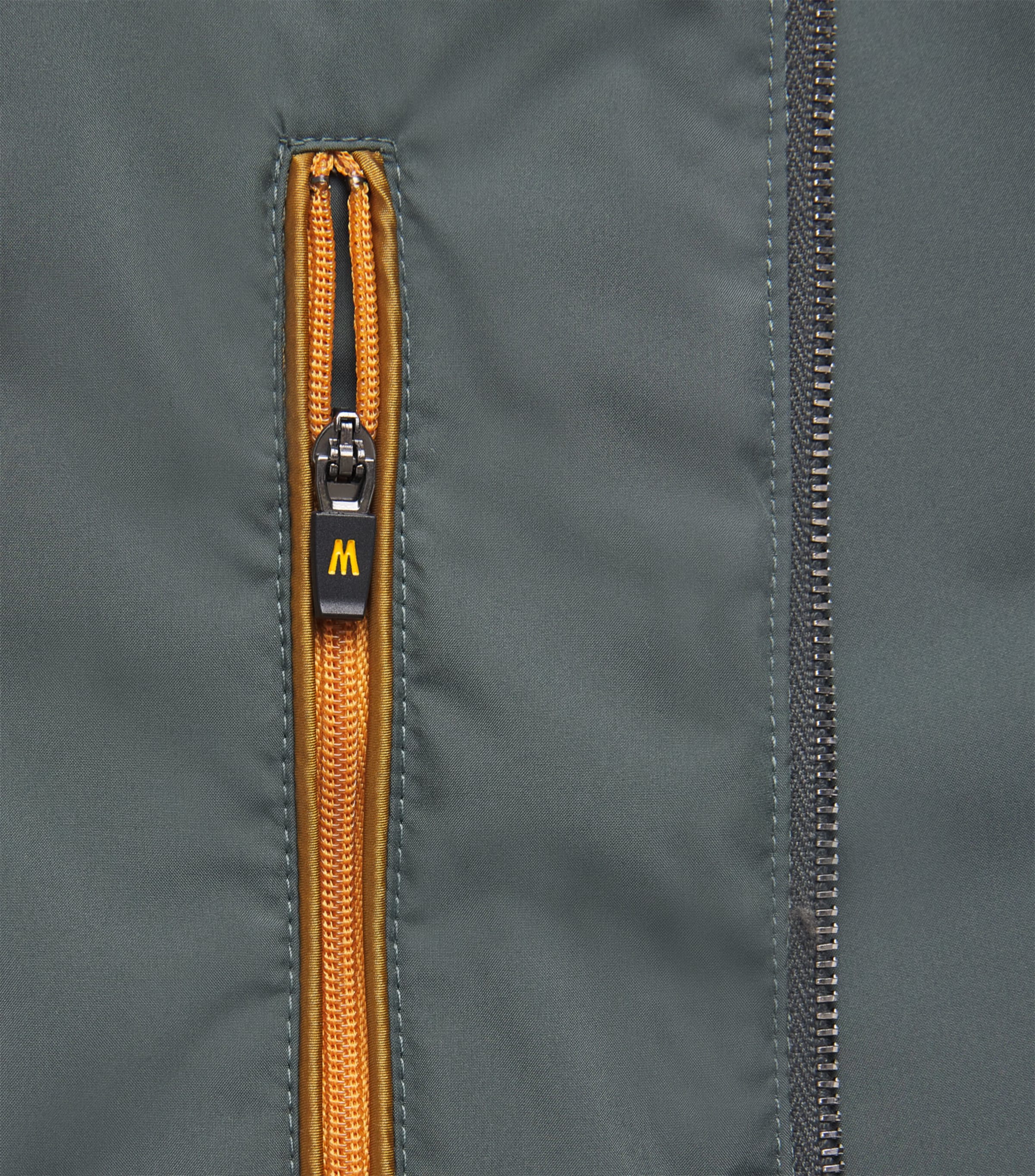 Luis Hooded Gilet GINEPRO V3757 Image 5