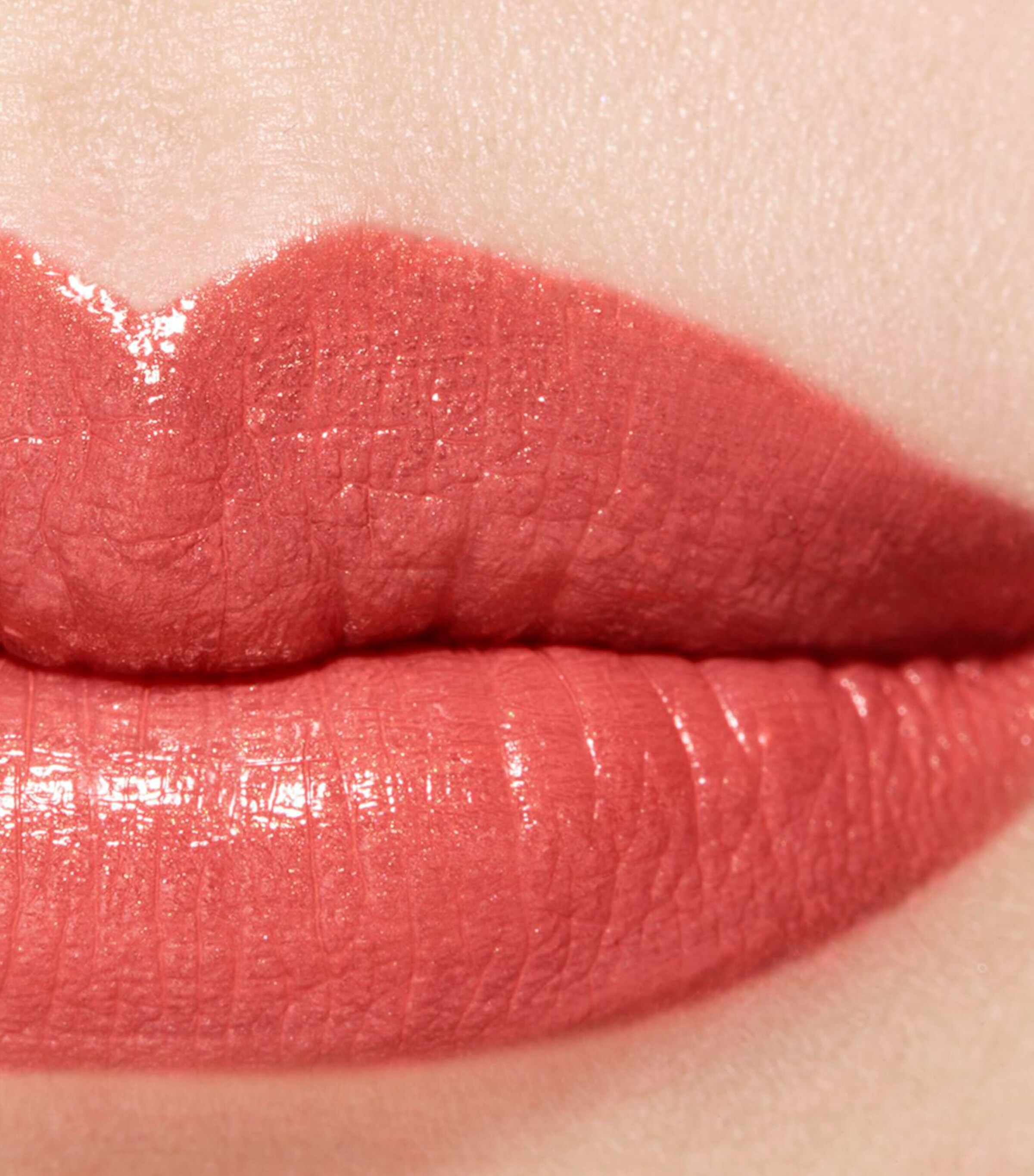 ROUGE ALLURE L'EXTRAIT High-intensity lip colour