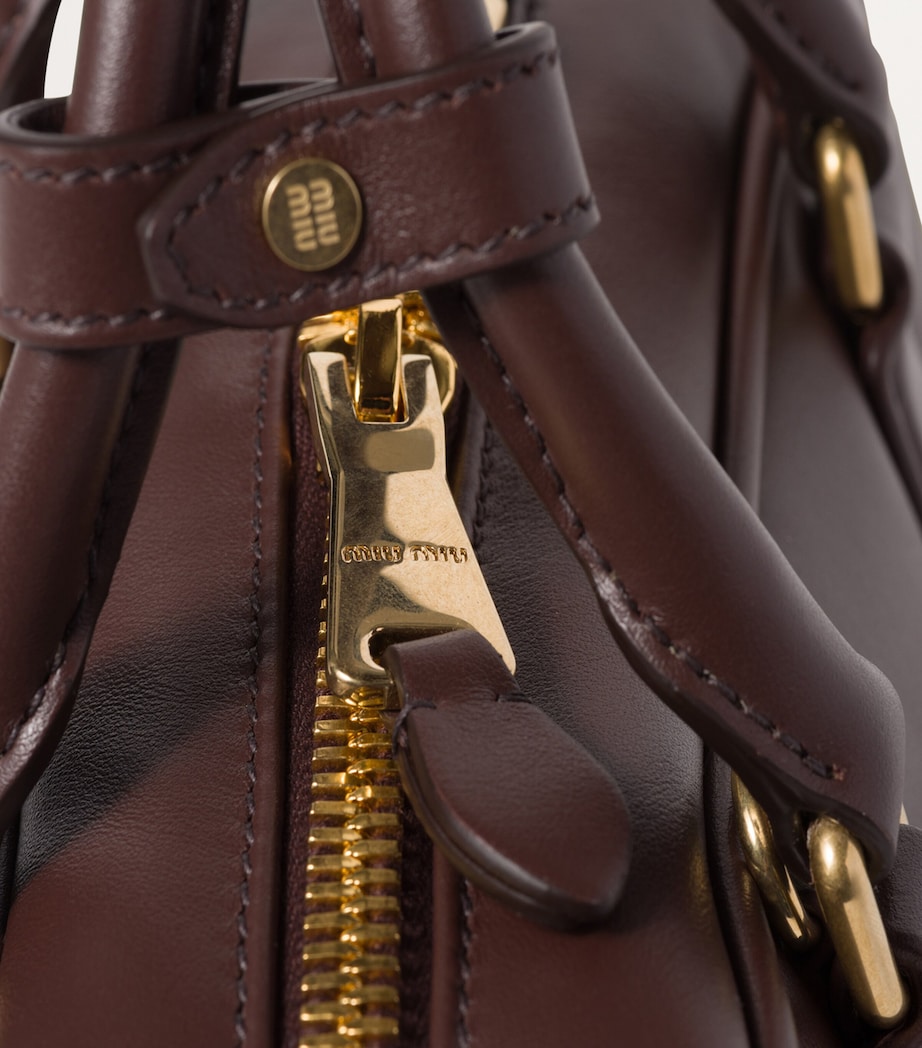 Leather Arcadie Top-Handle Bag F0NBL Image 7