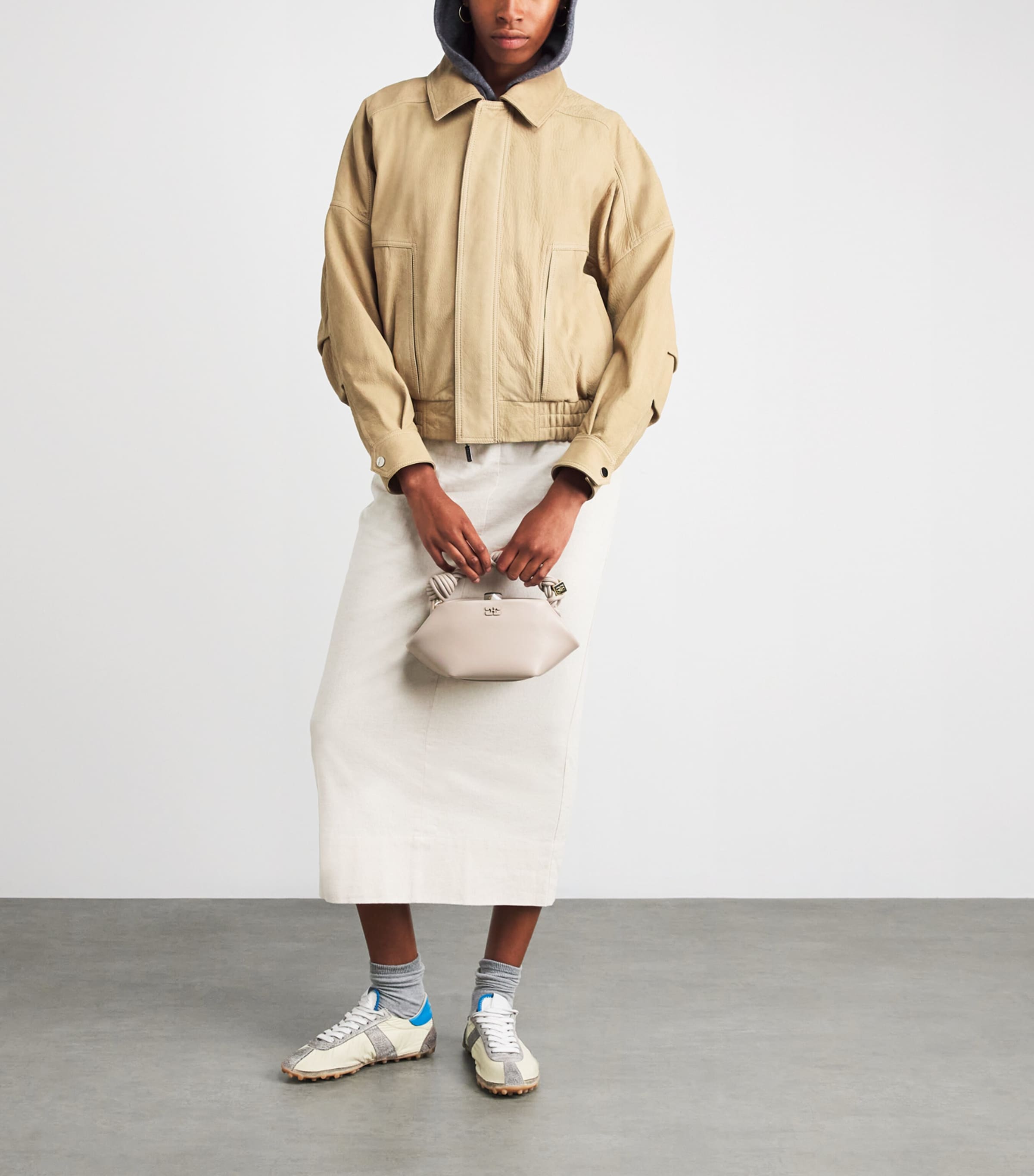 GANNI Mini Bou Top-Handle Bag Oyster Gray Image 5